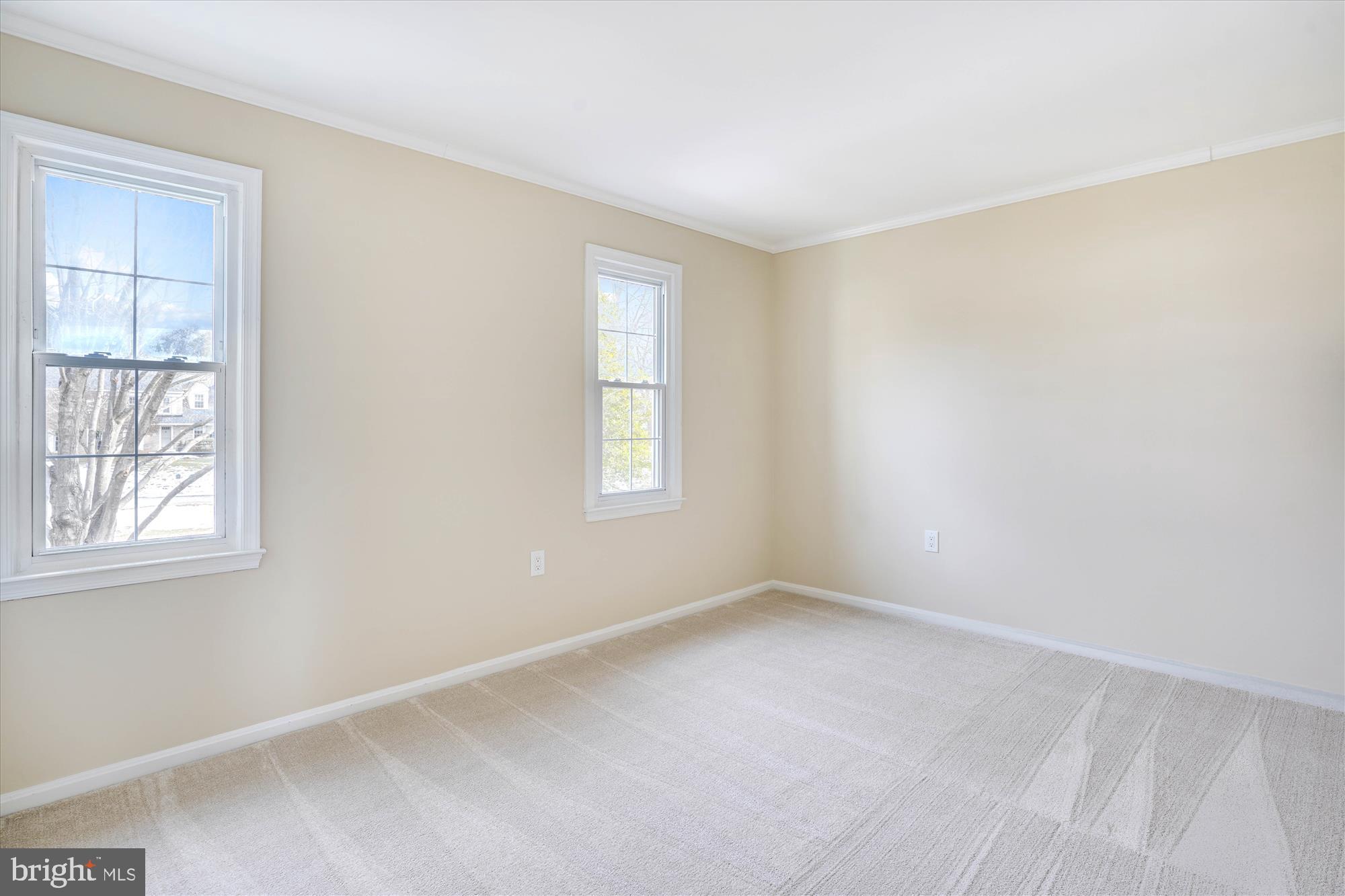 NORBECK ESTATES - Residential