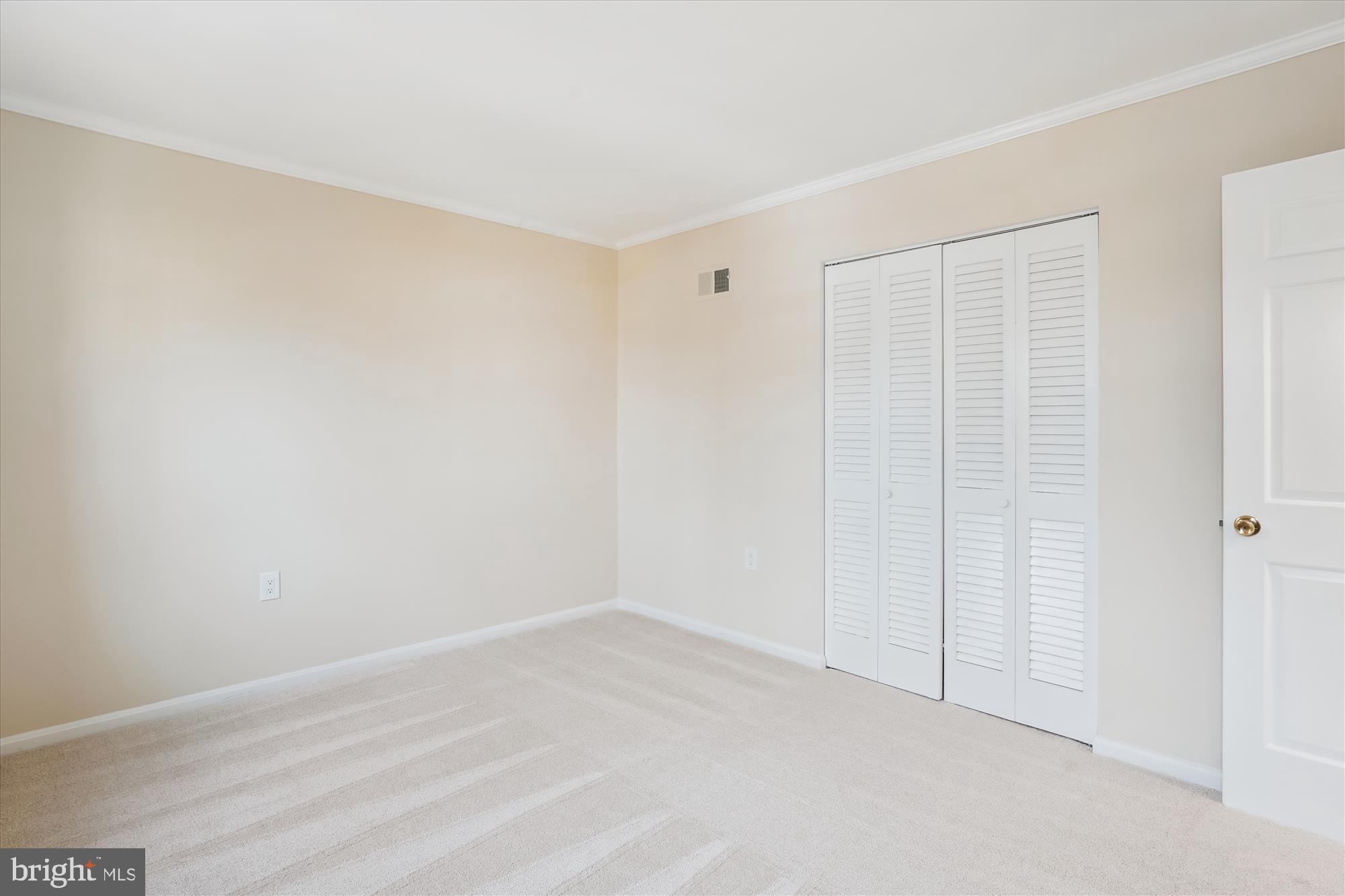 NORBECK ESTATES - Residential