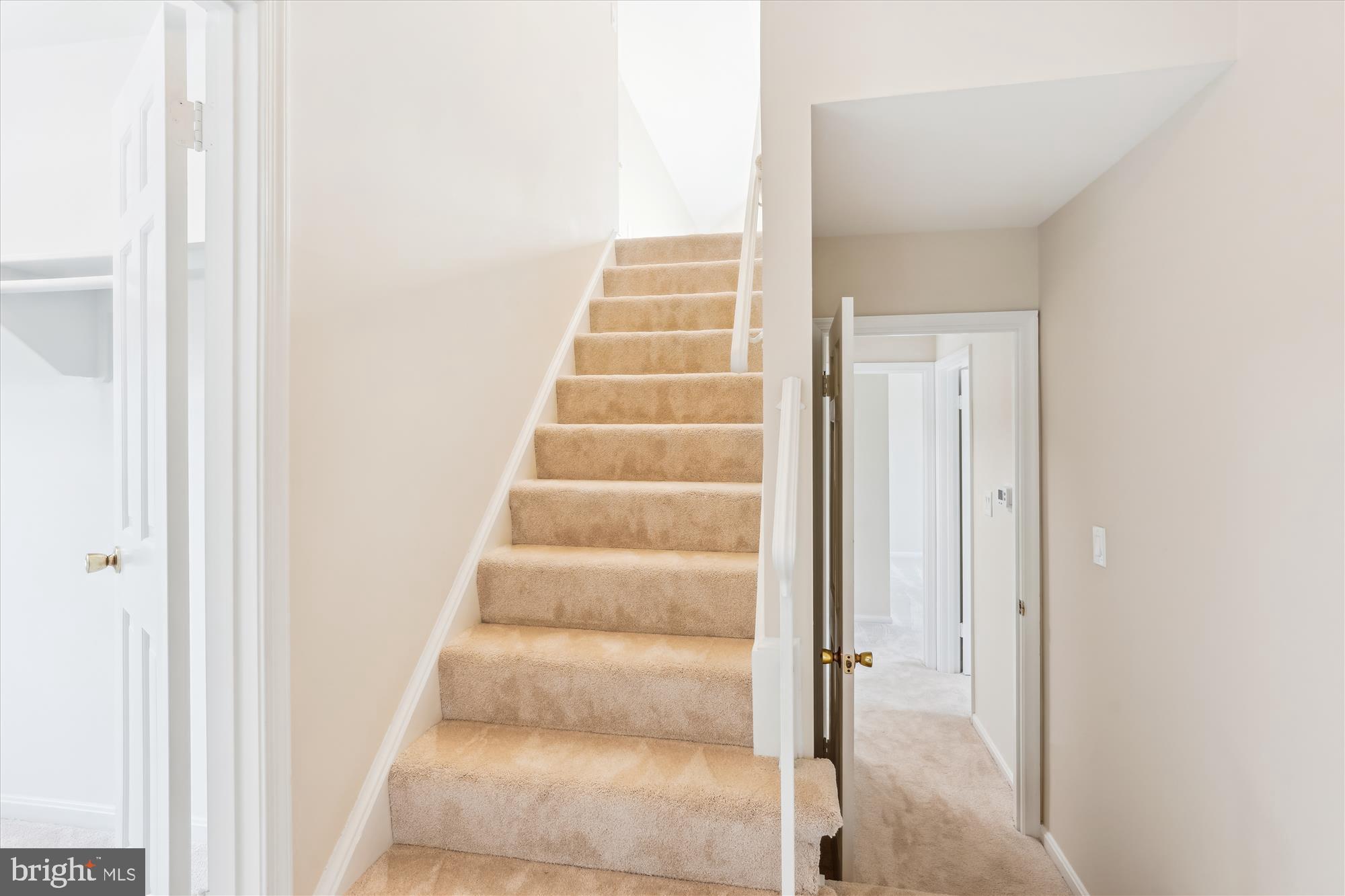 NORBECK ESTATES - Residential