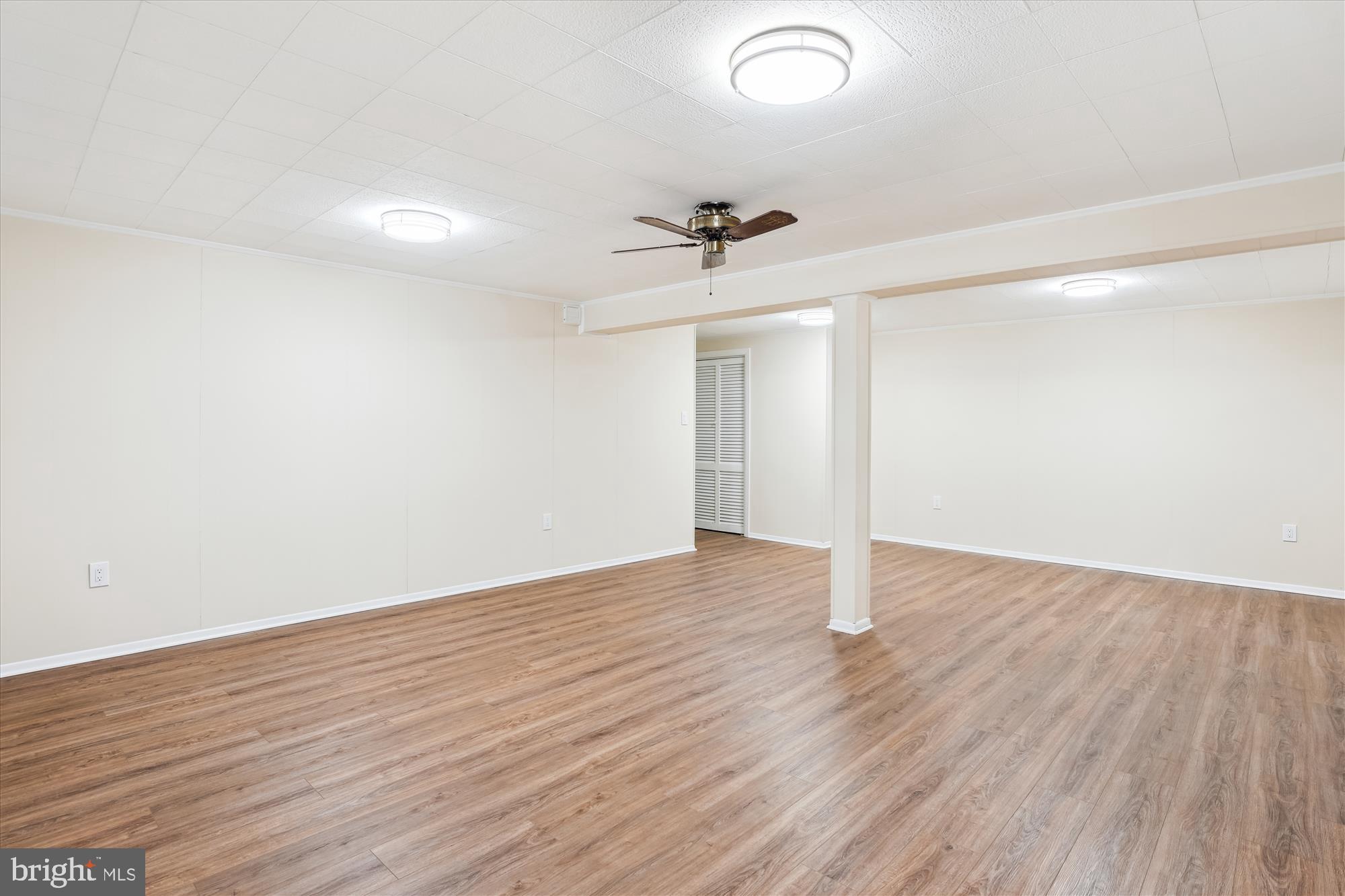 NORBECK ESTATES - Residential