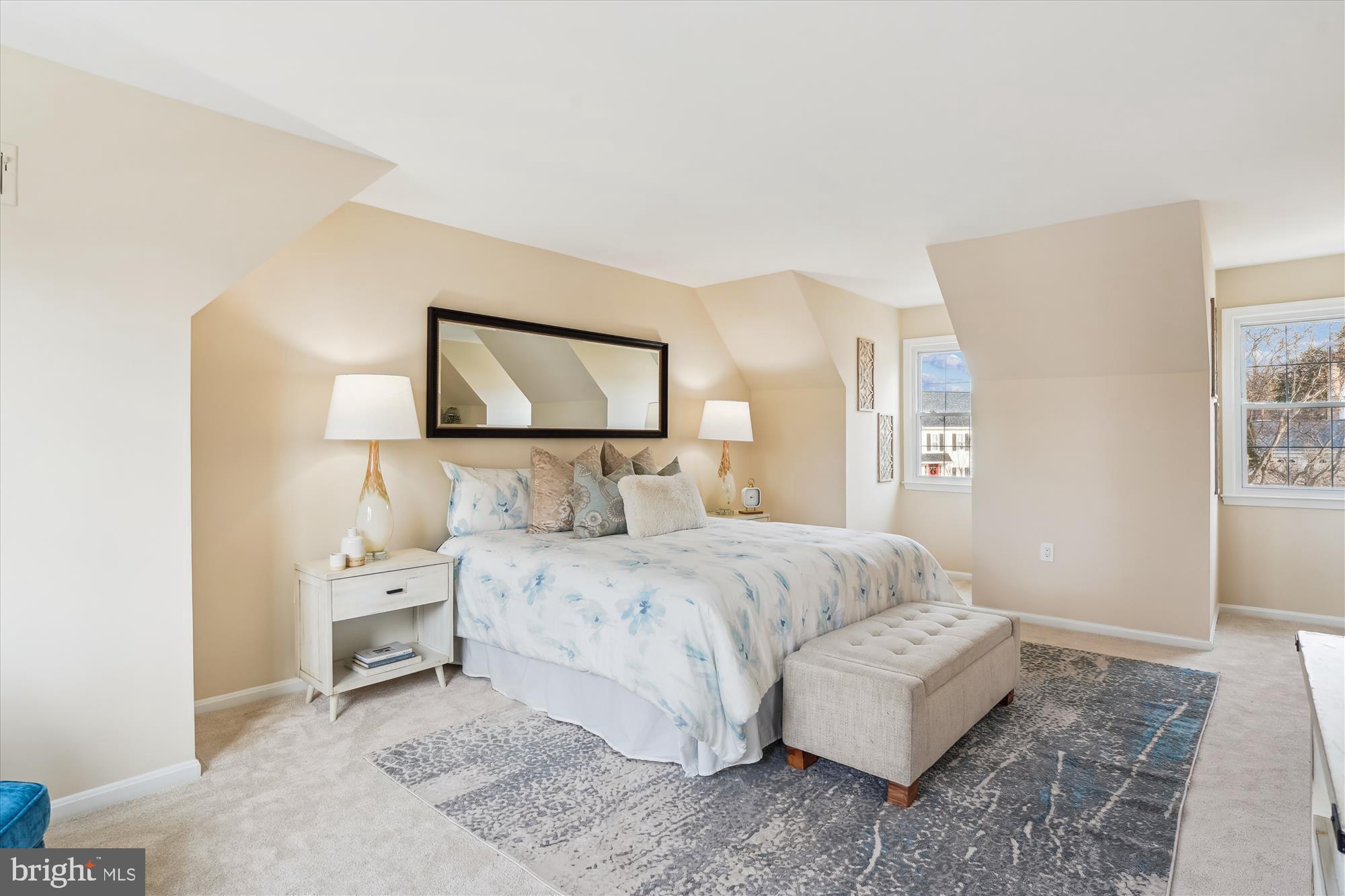 NORBECK ESTATES - Residential