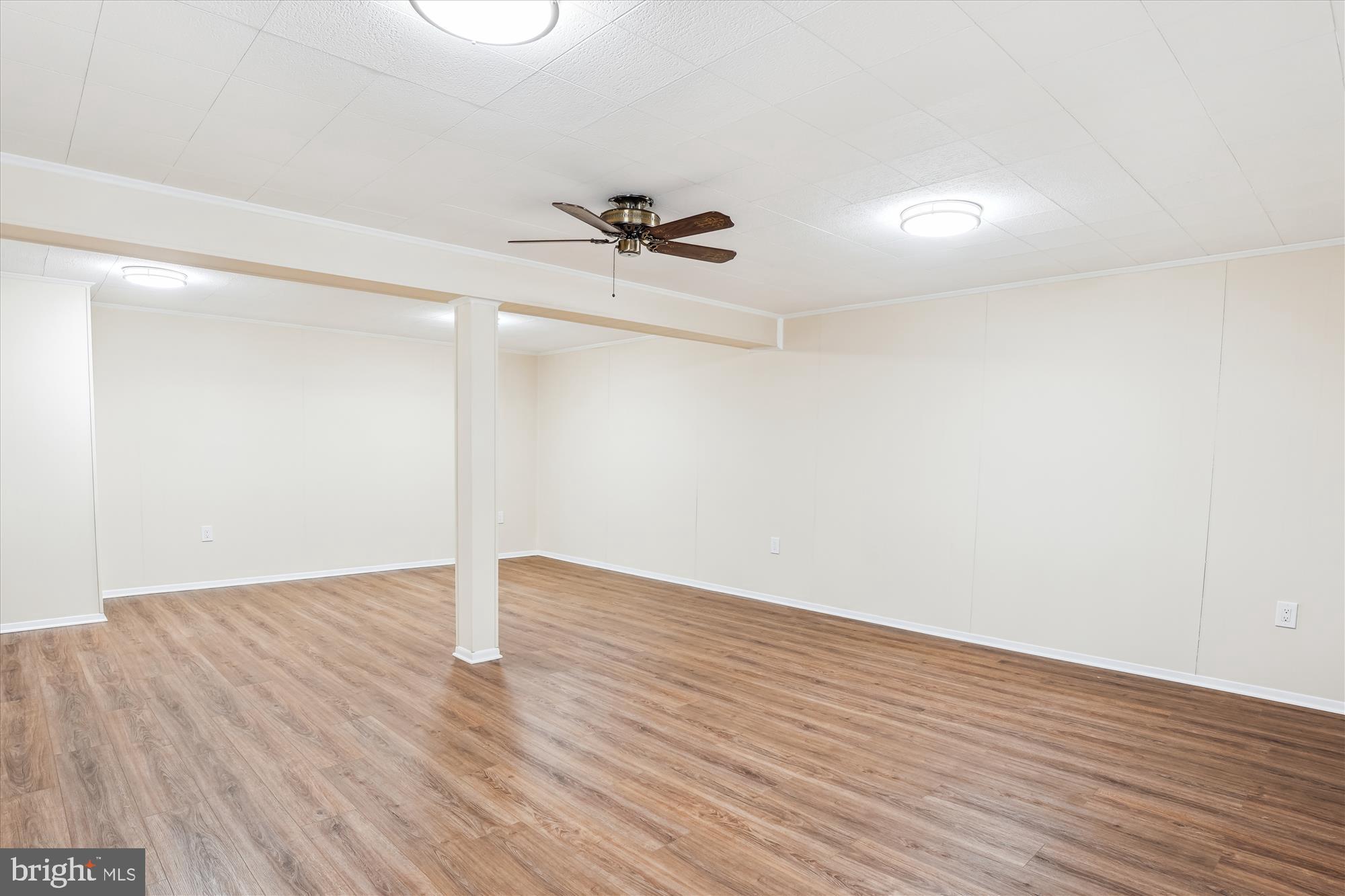 NORBECK ESTATES - Residential