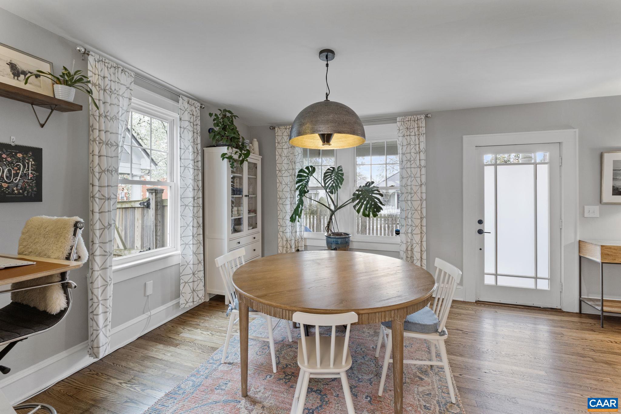 BELMONT - Residential