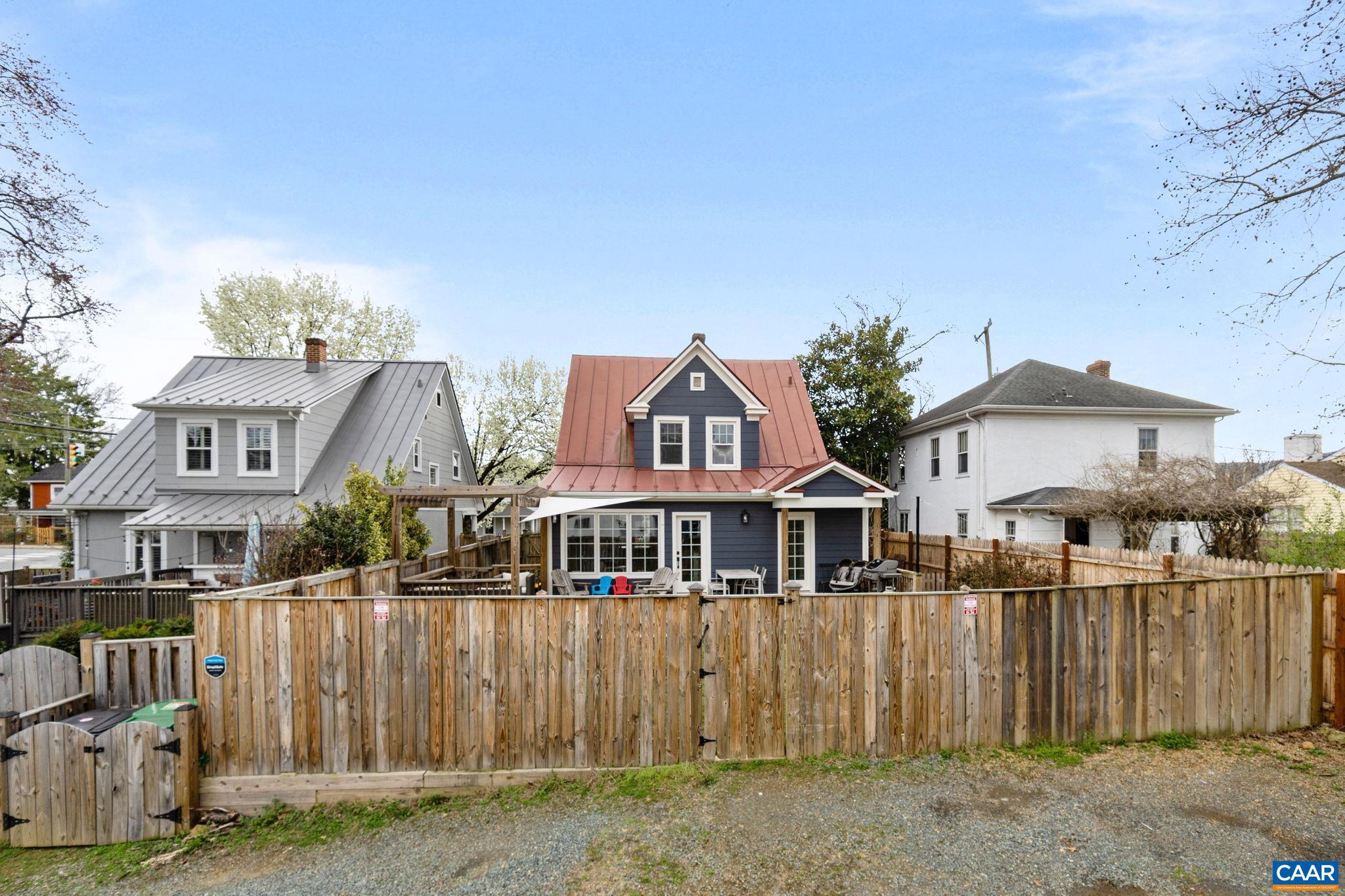 BELMONT - Residential