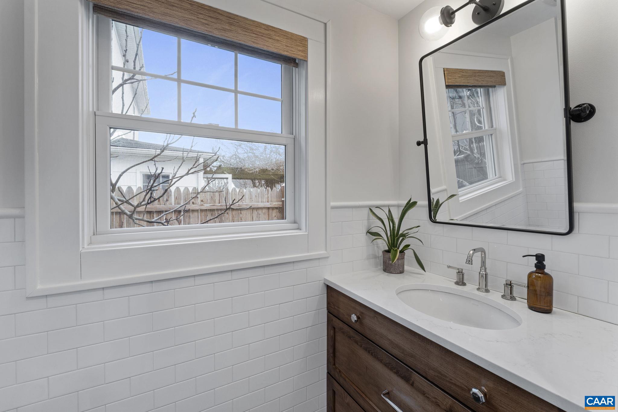 BELMONT - Residential