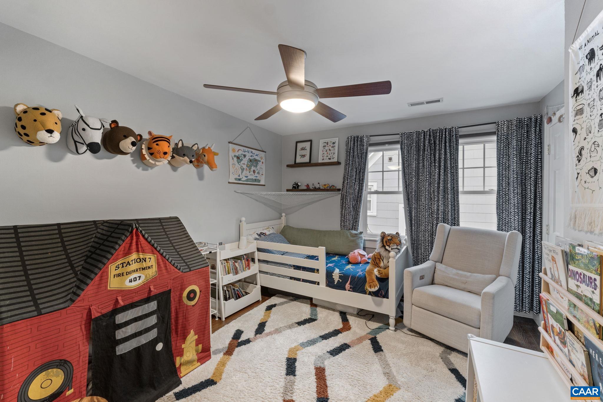 BELMONT - Residential