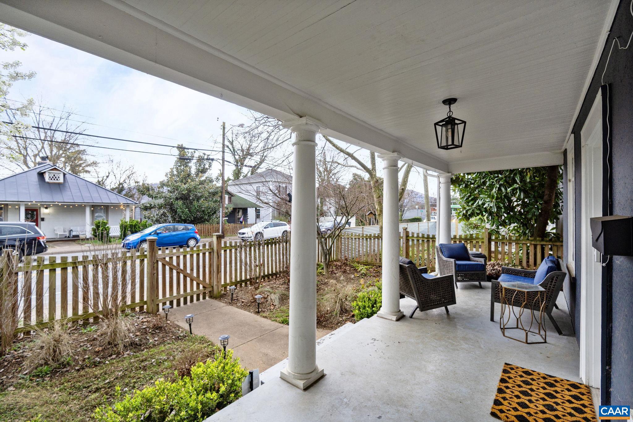 BELMONT - Residential