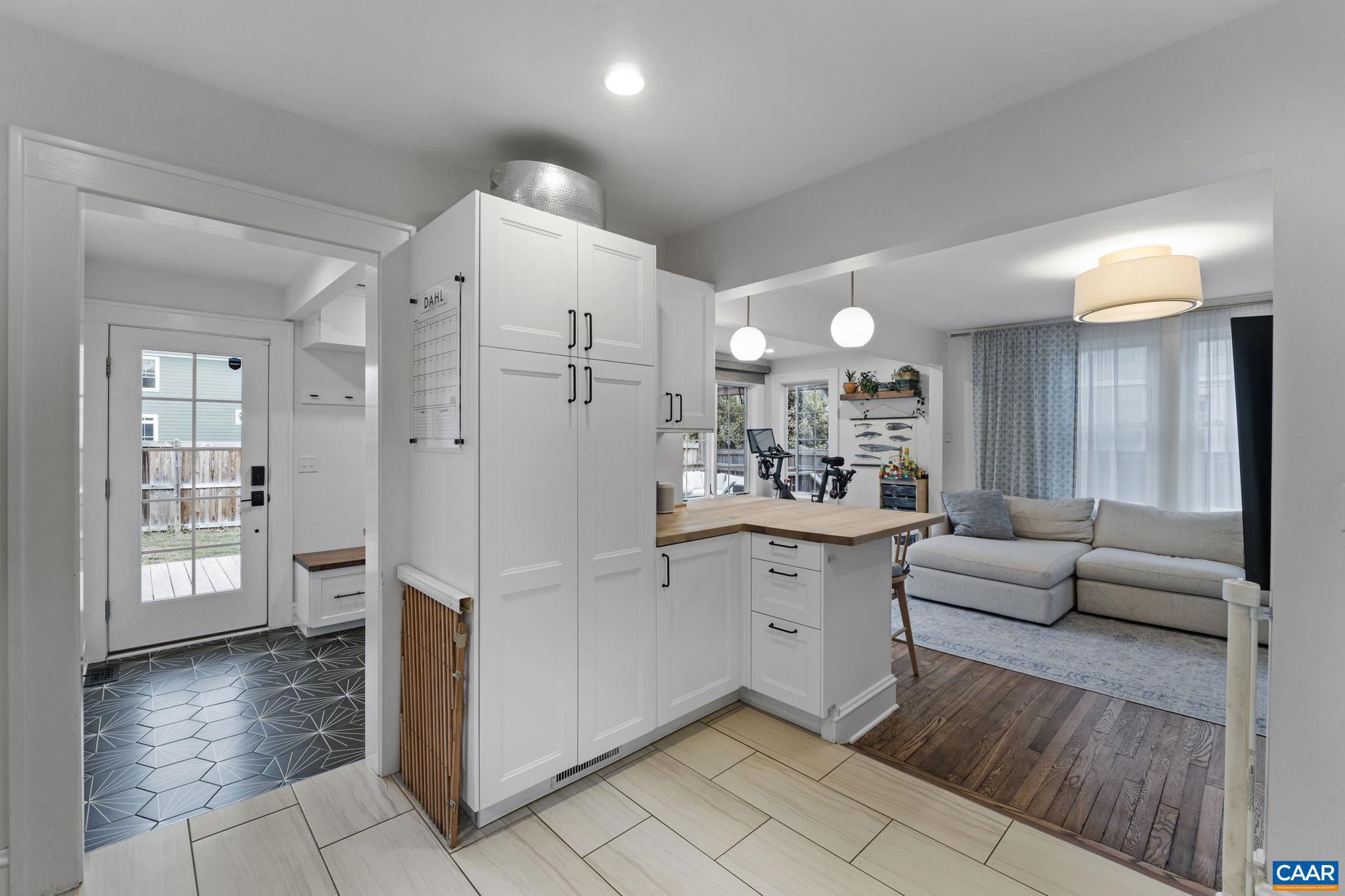 BELMONT - Residential