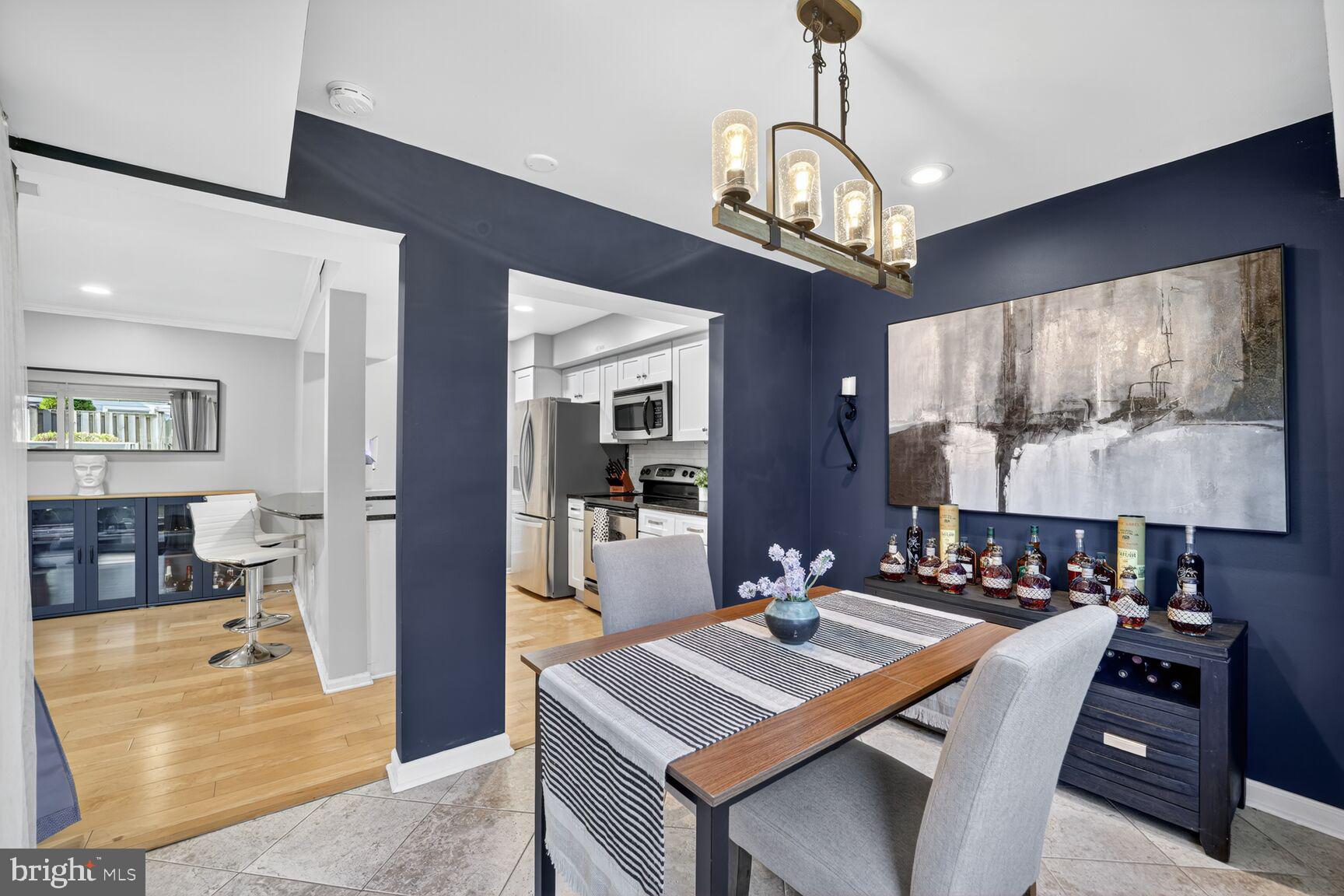 4519 28TH ROAD S 4-5