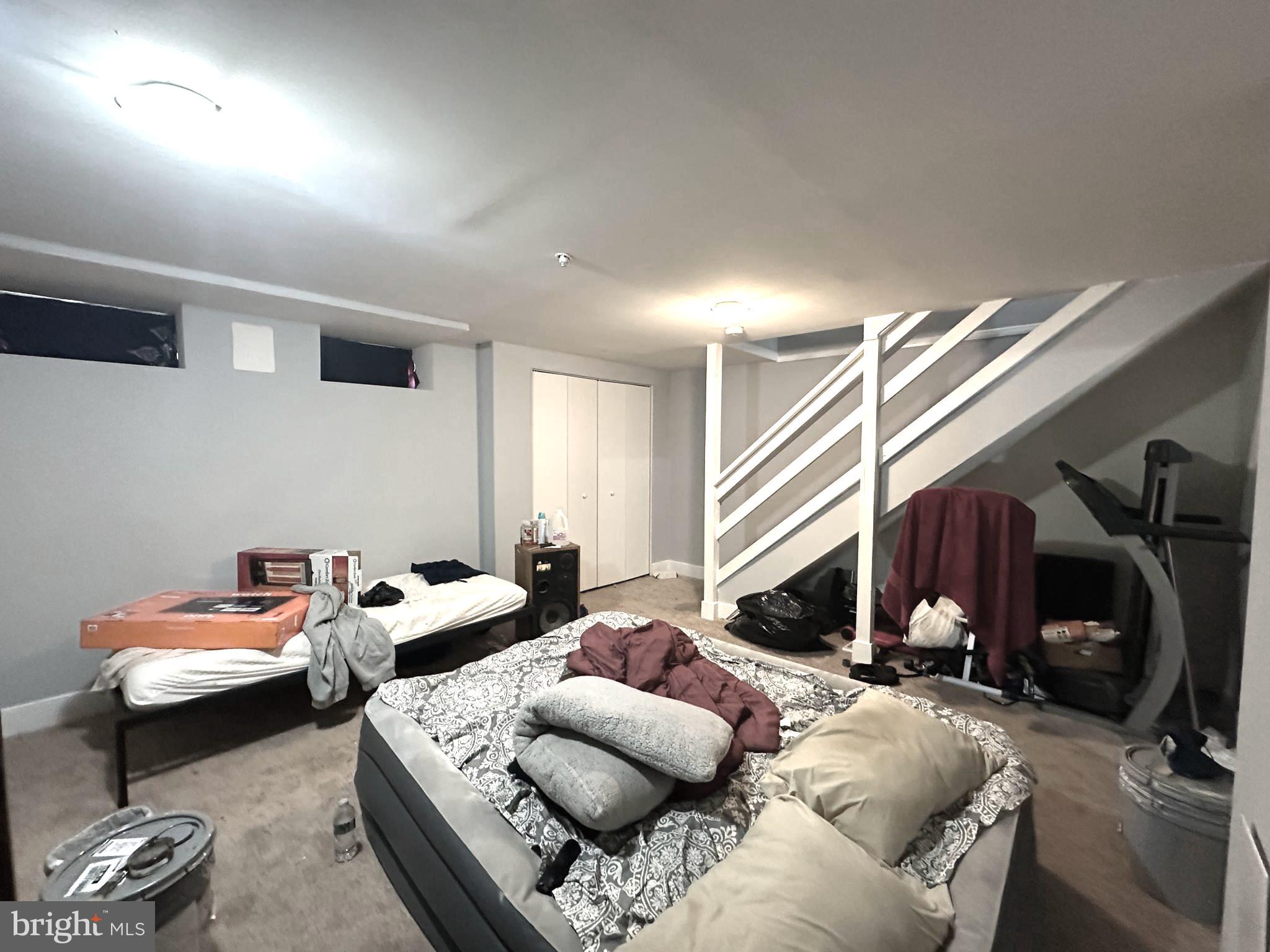 CHERRY HILL - Residential