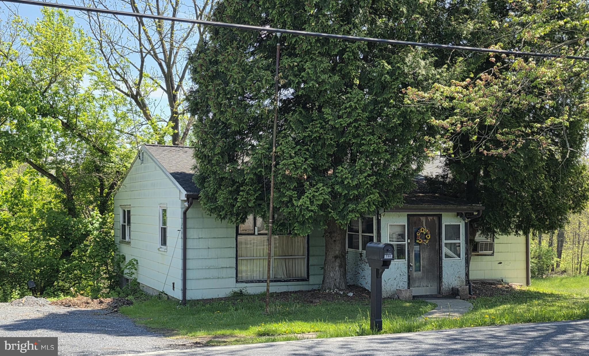 730 S RIDGE ROAD