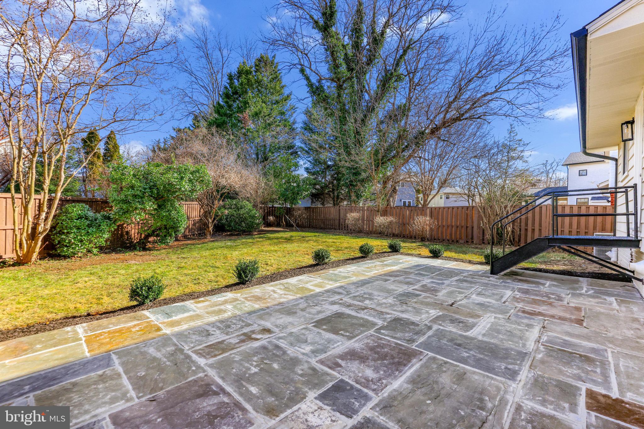 BRADMOOR - Residential