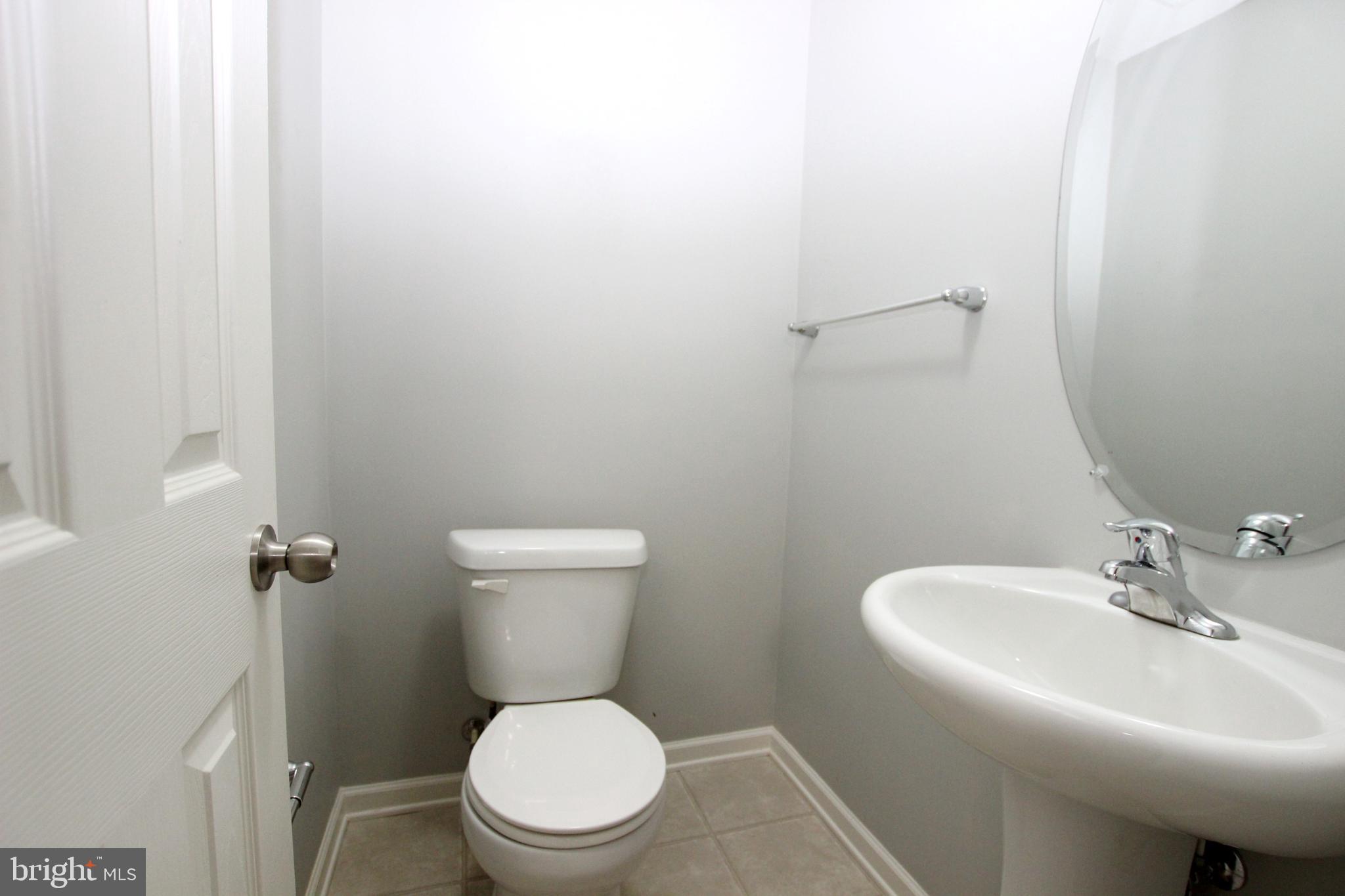 LAKELAND PLACE - Residential