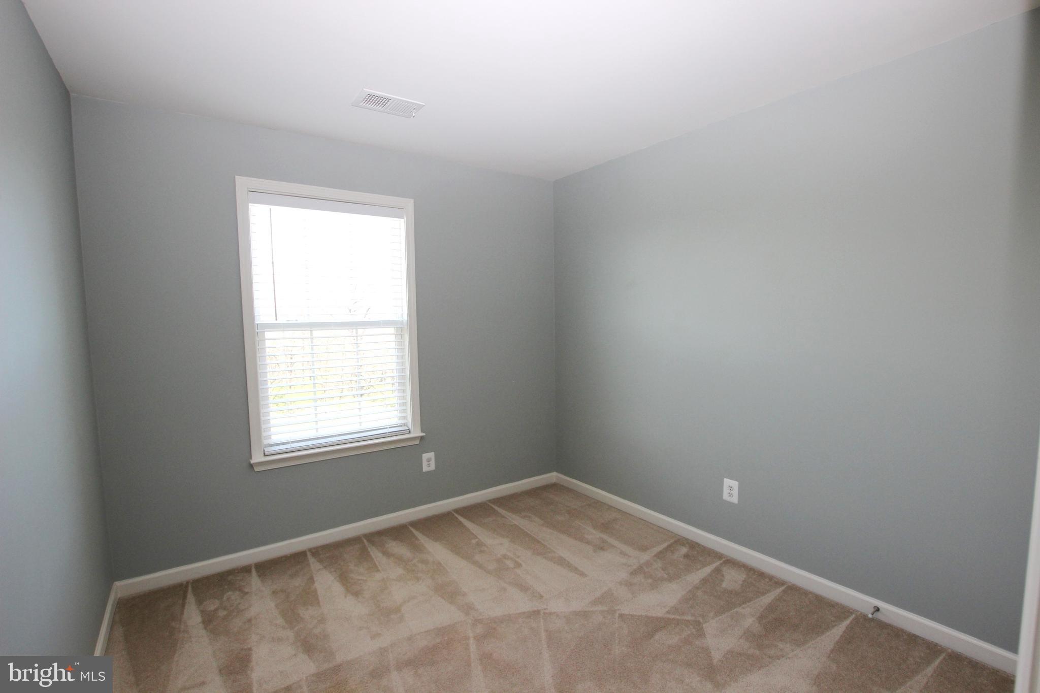 LAKELAND PLACE - Residential