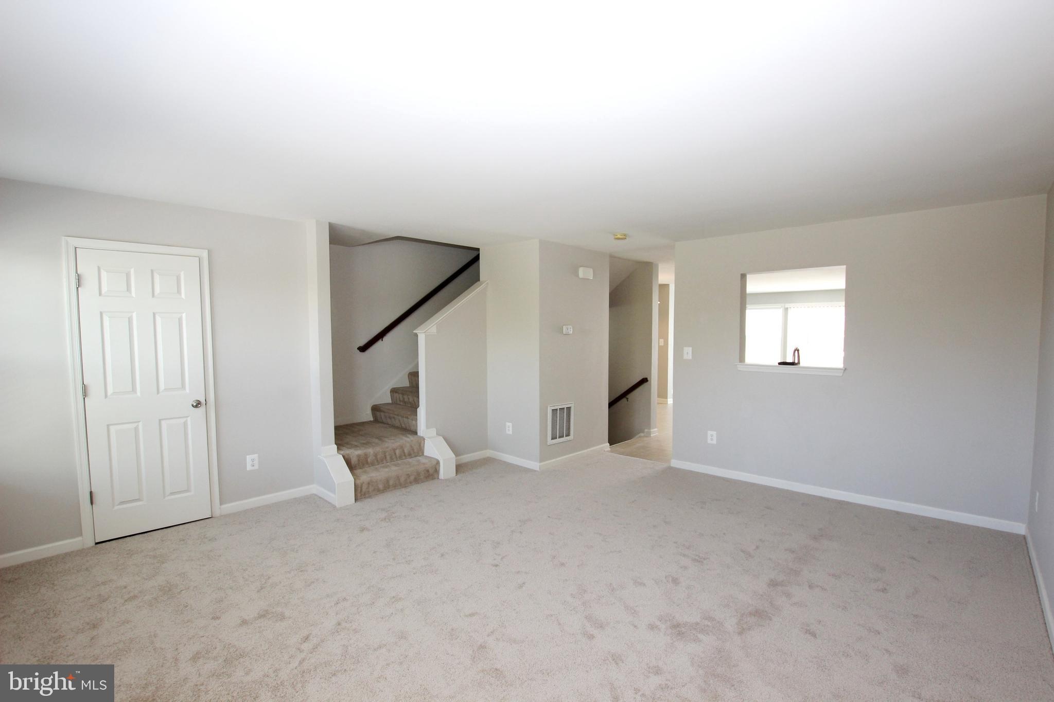 LAKELAND PLACE - Residential