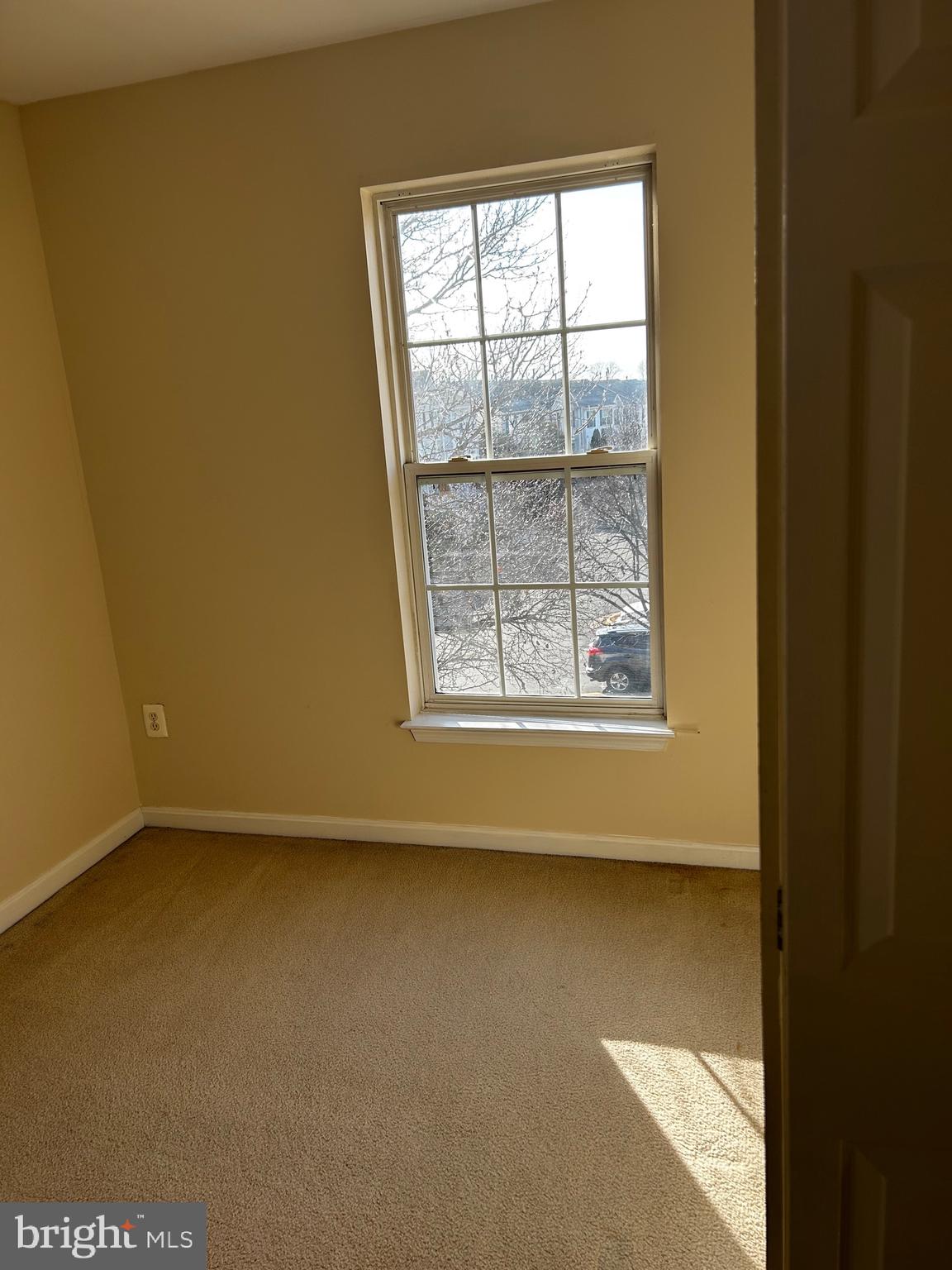 COMPTON VILLAGE - Residential Lease