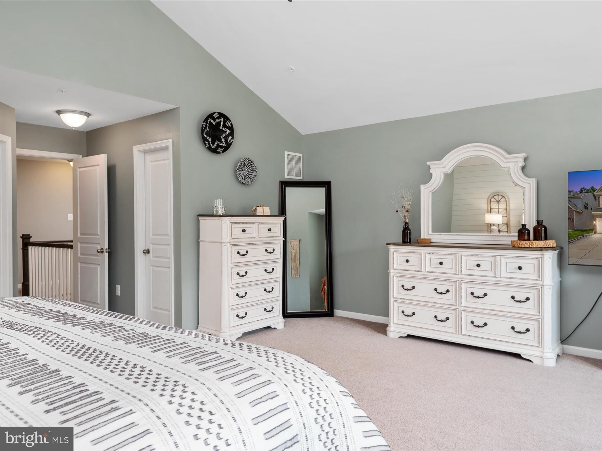 HARMANS RIDGE - Residential