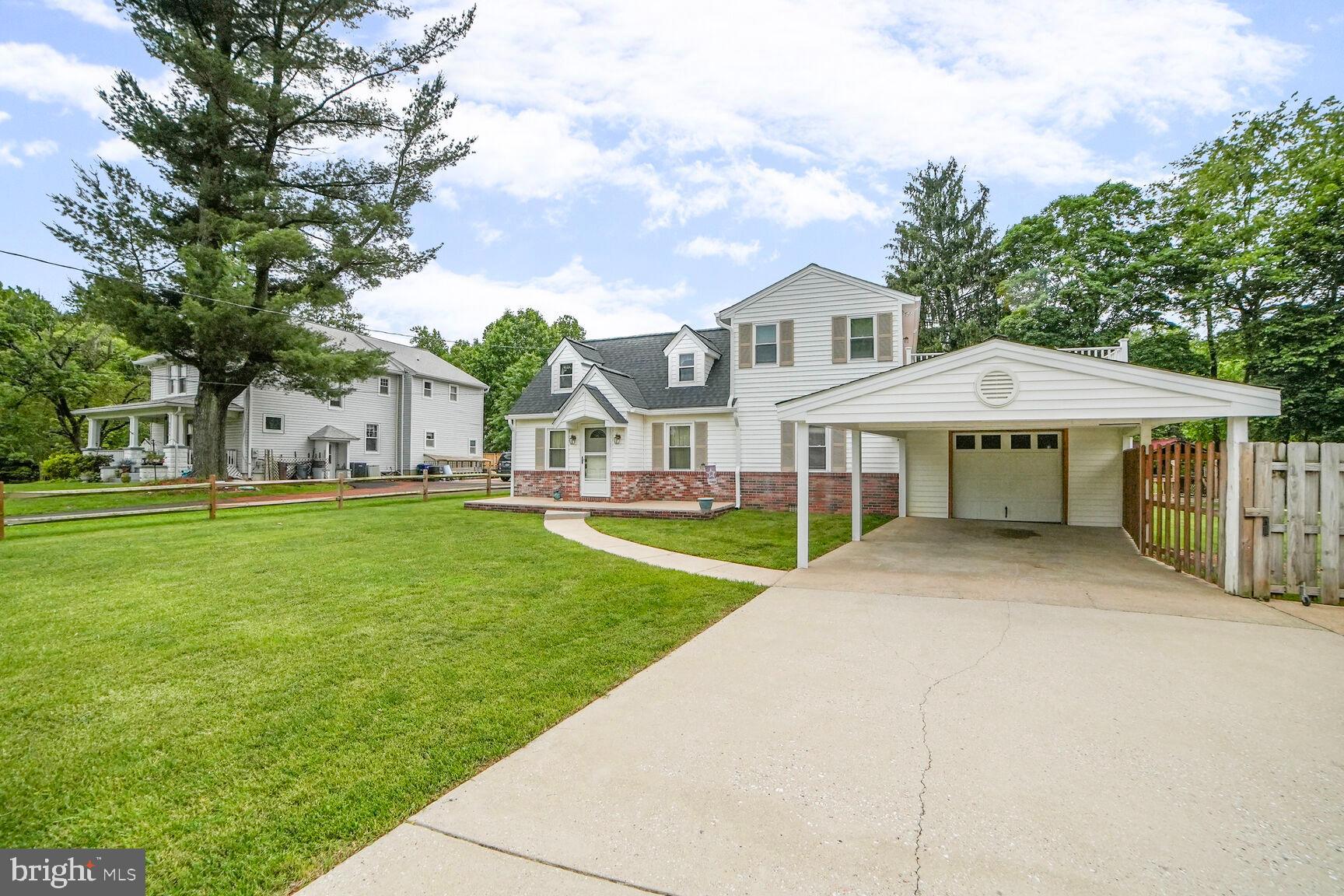 8022 SAVAGE GUILFORD ROAD