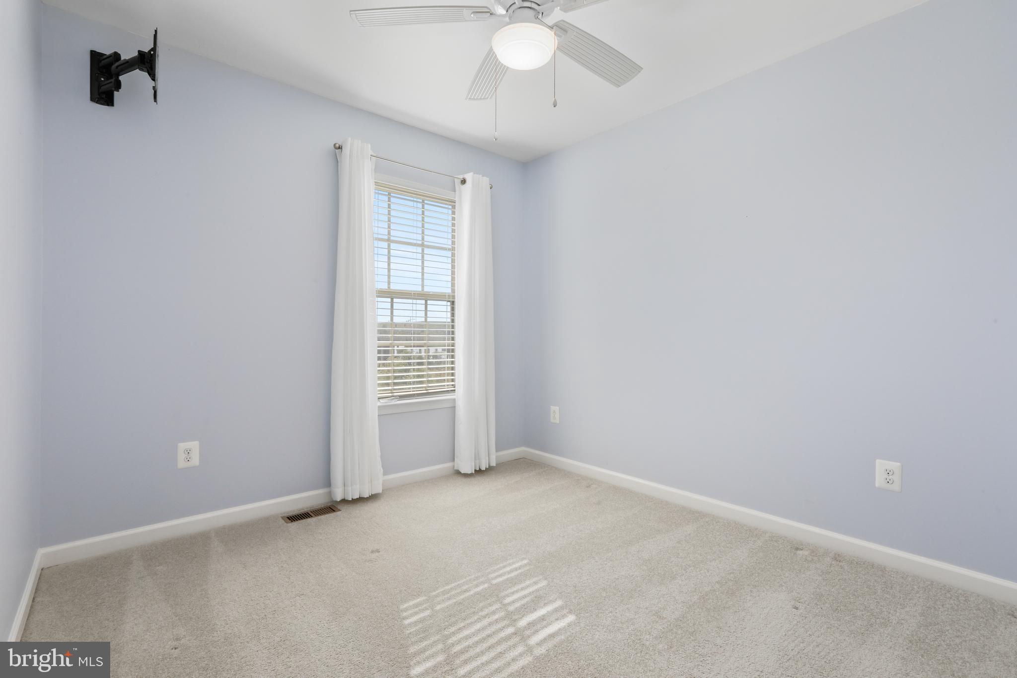 LAKES AT STANSBURY SHORE - Residential