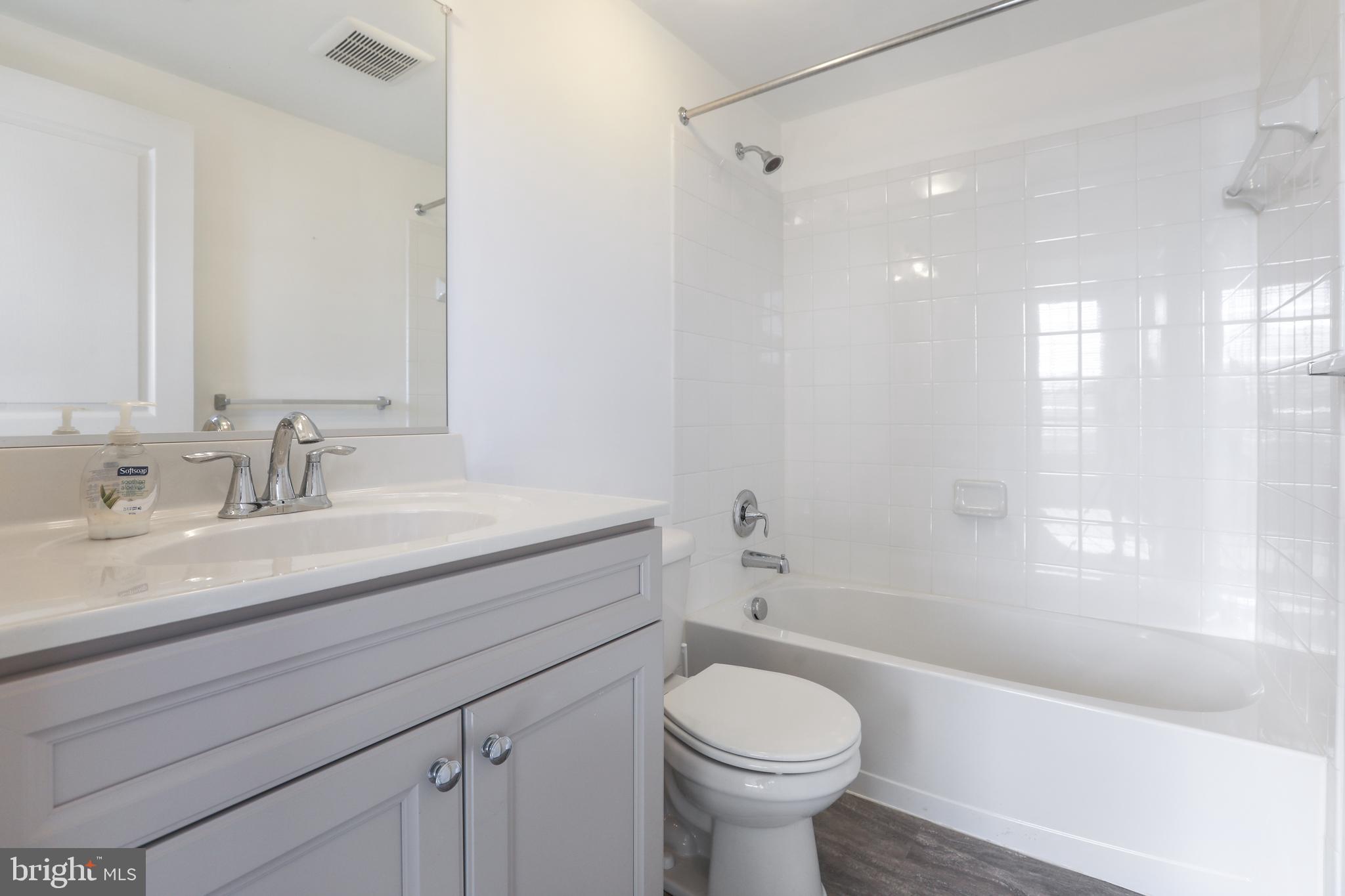 LAKES AT STANSBURY SHORE - Residential