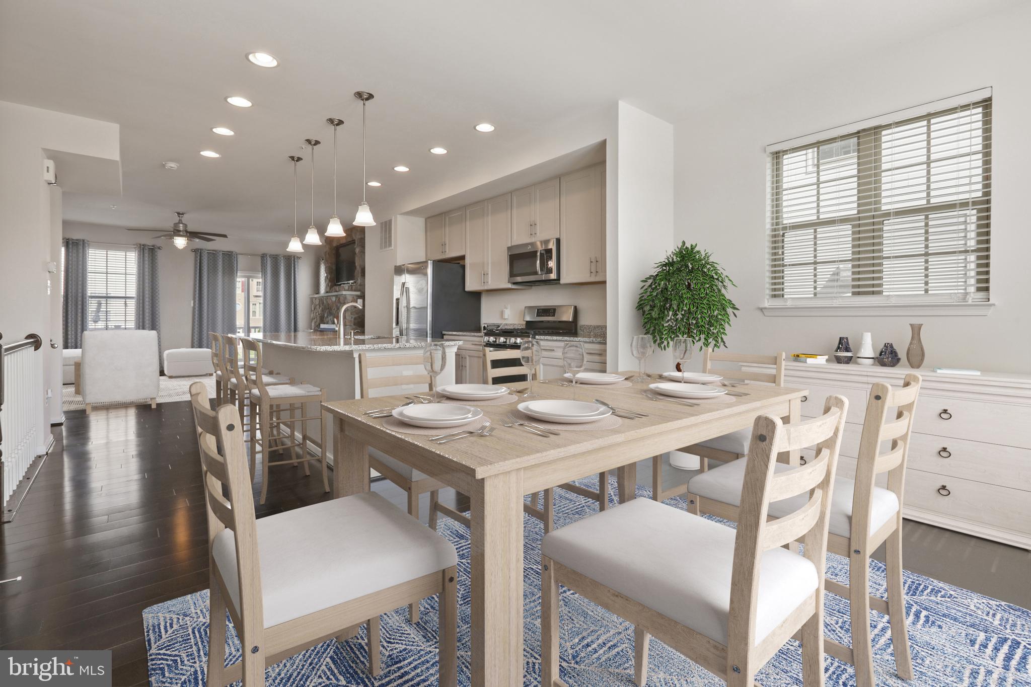 LAKES AT STANSBURY SHORE - Residential