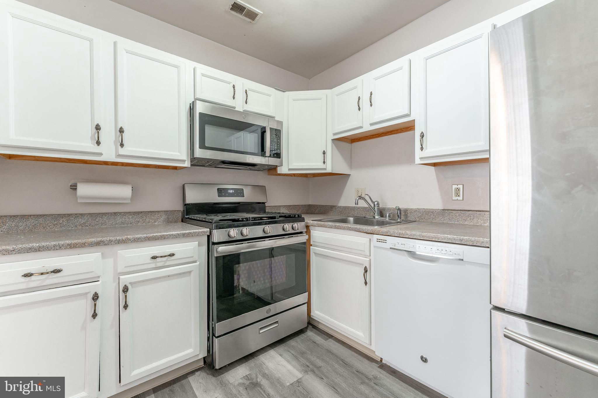 THE MEADOWS - Residential