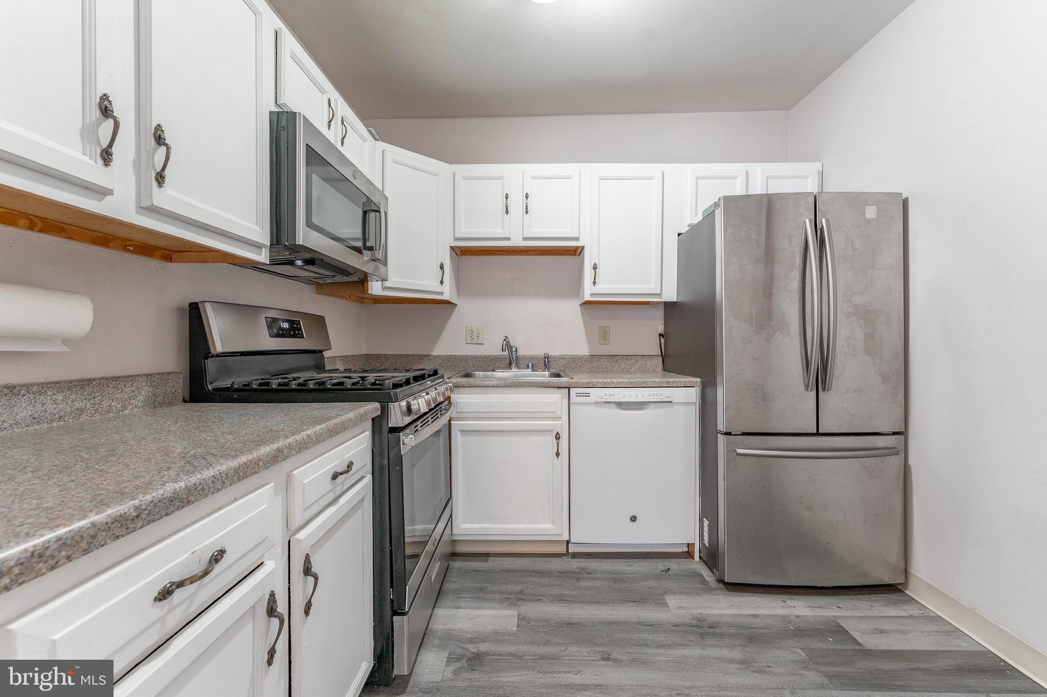 THE MEADOWS - Residential