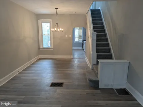 MLS: NJCD2110724