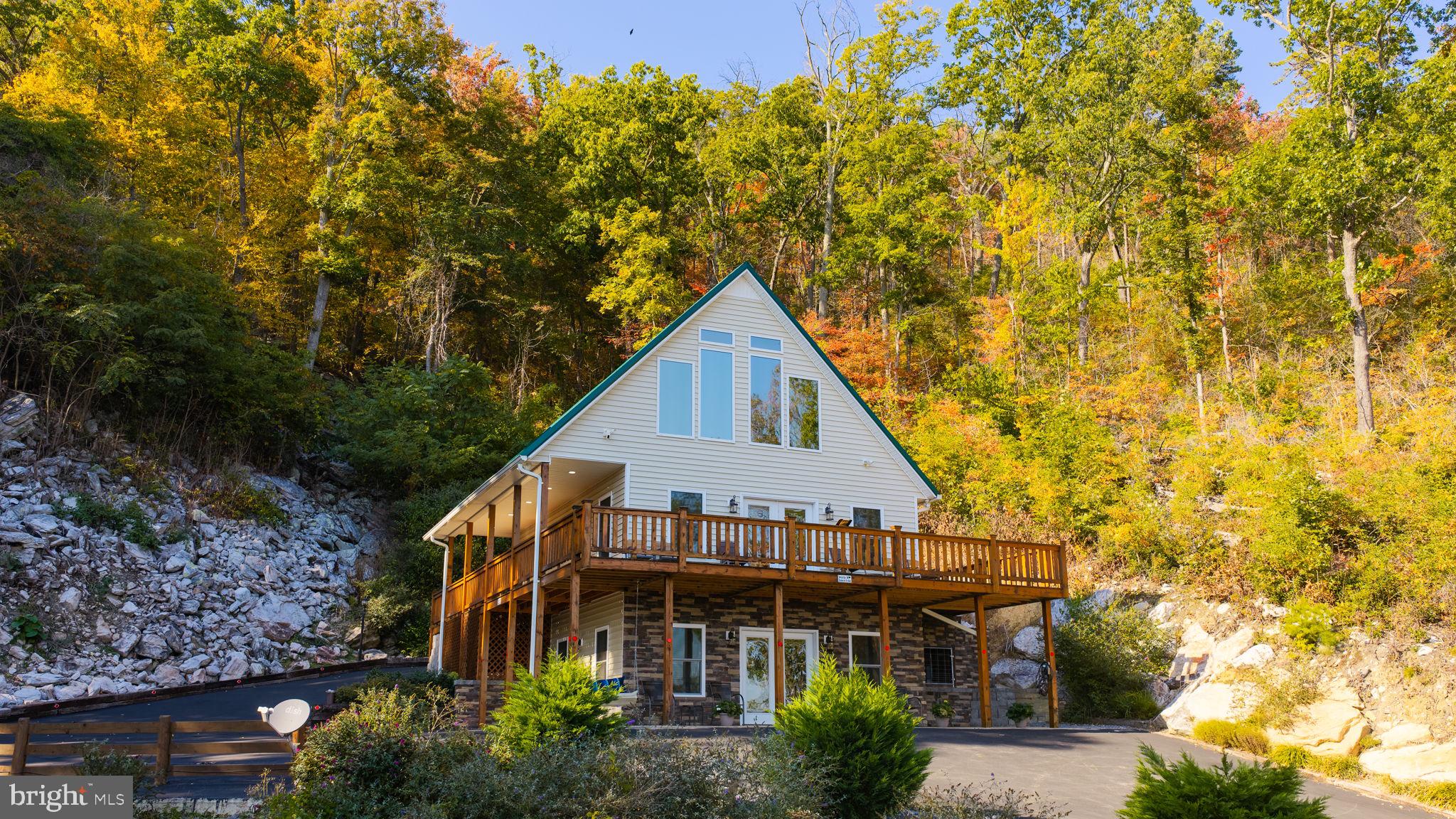 117 ROBIN ROAD