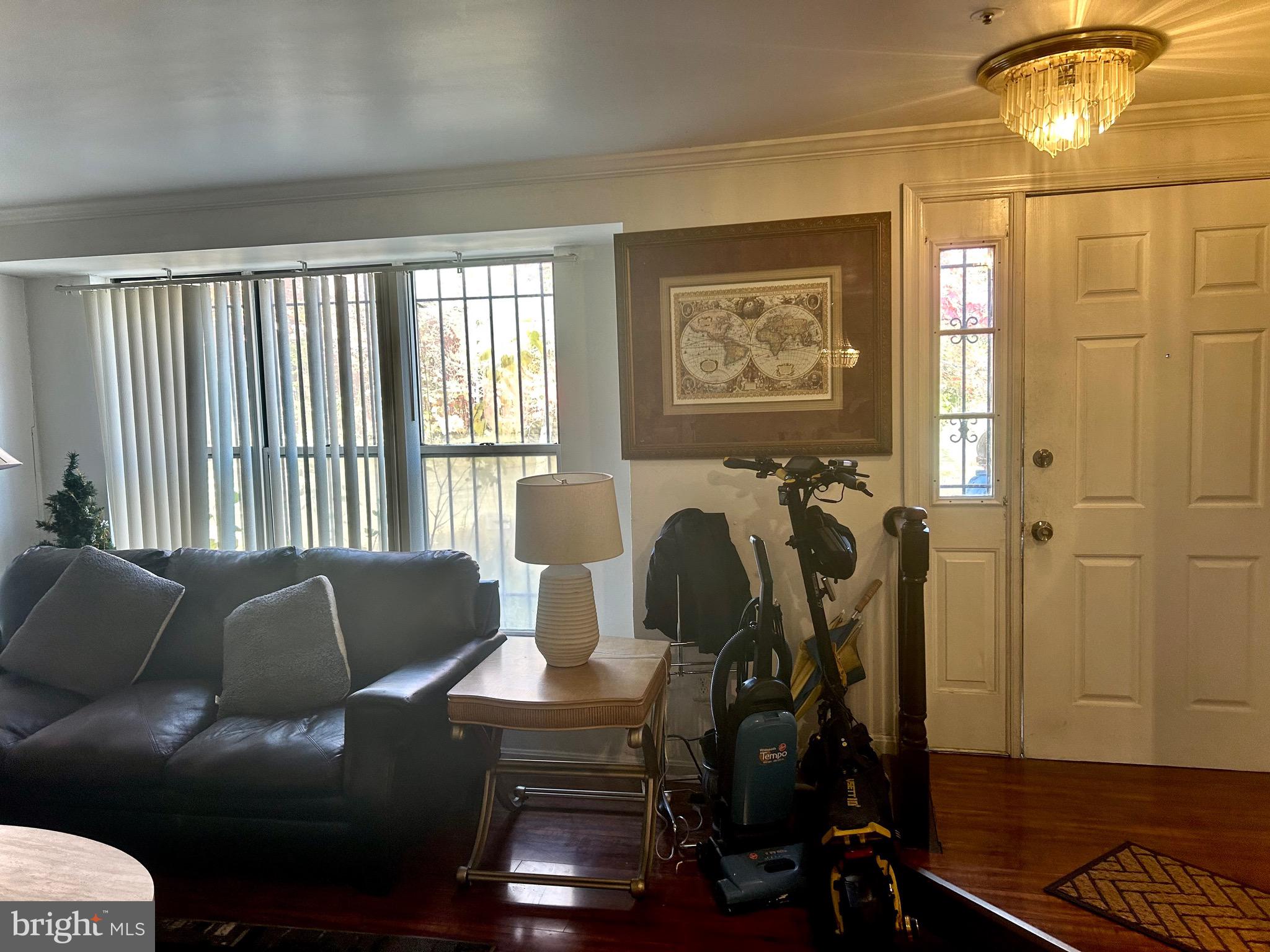 THE OAKS AT SIXTY FIFTH - Residential