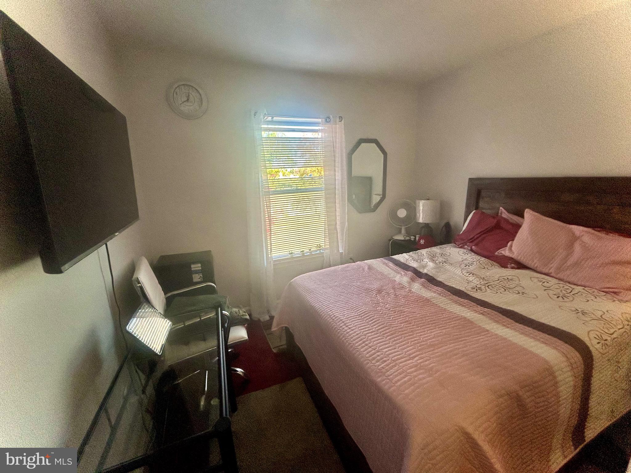 THE OAKS AT SIXTY FIFTH - Residential