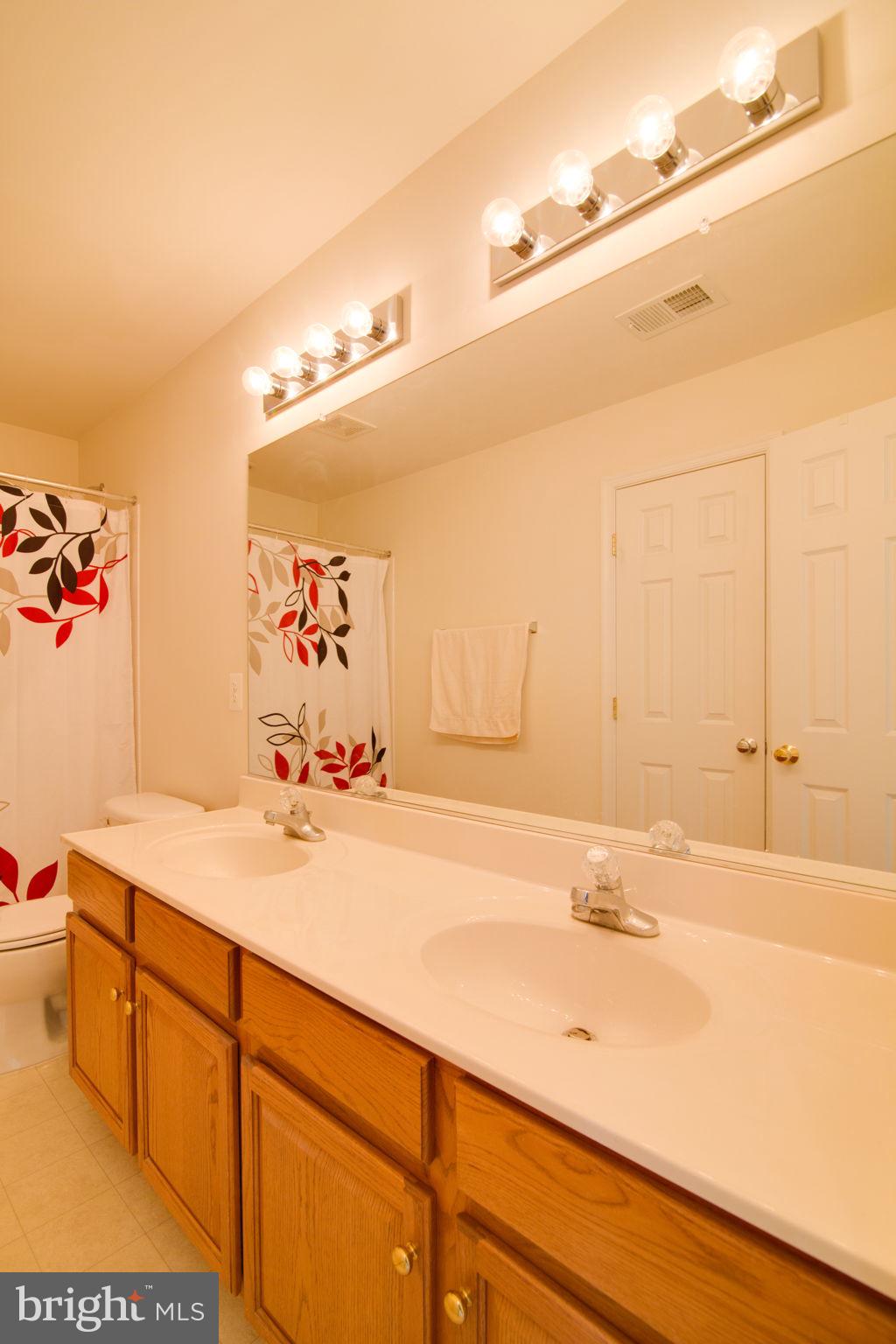 RIPPON LANDING - Residential