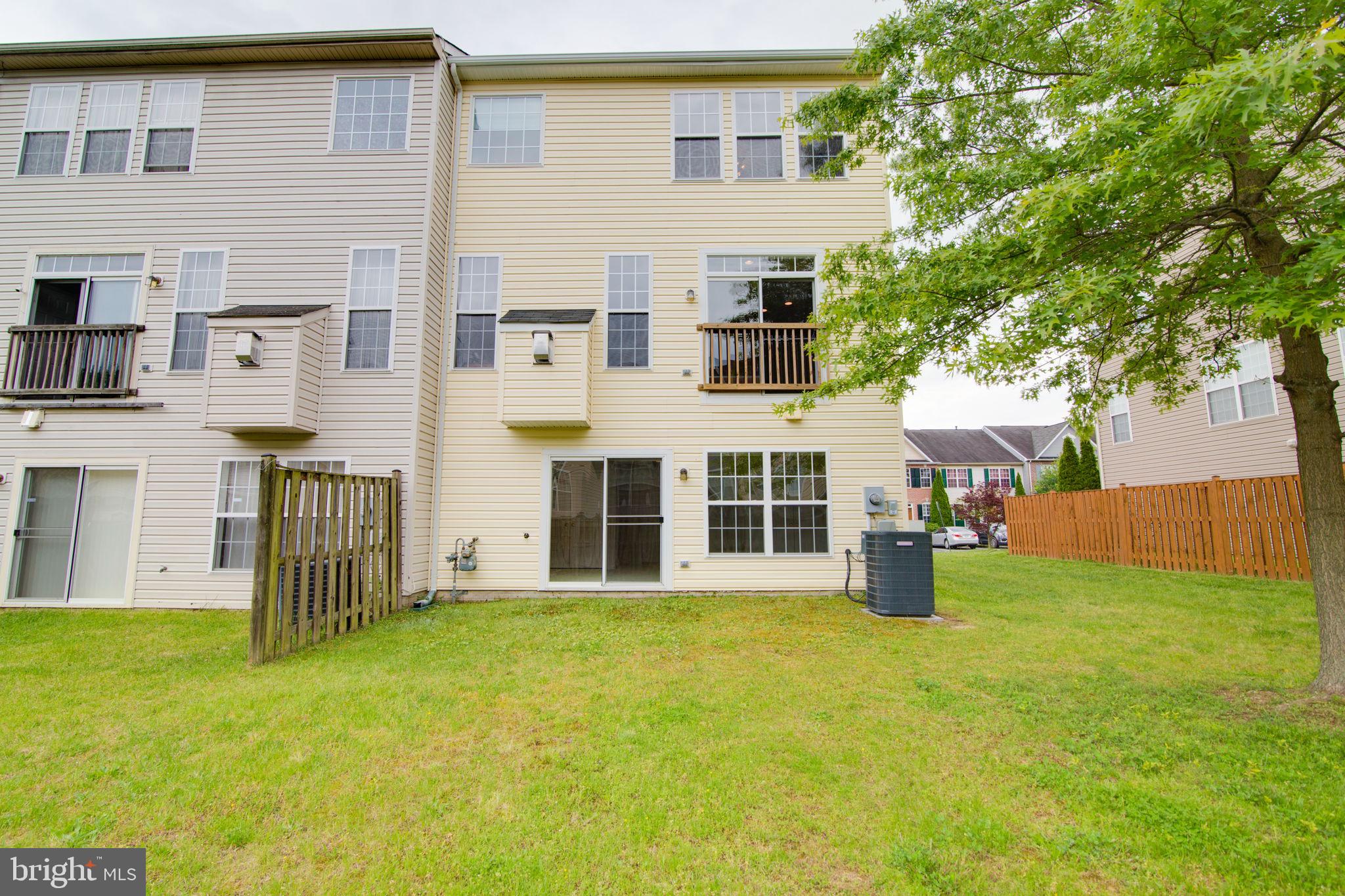 RIPPON LANDING - Residential