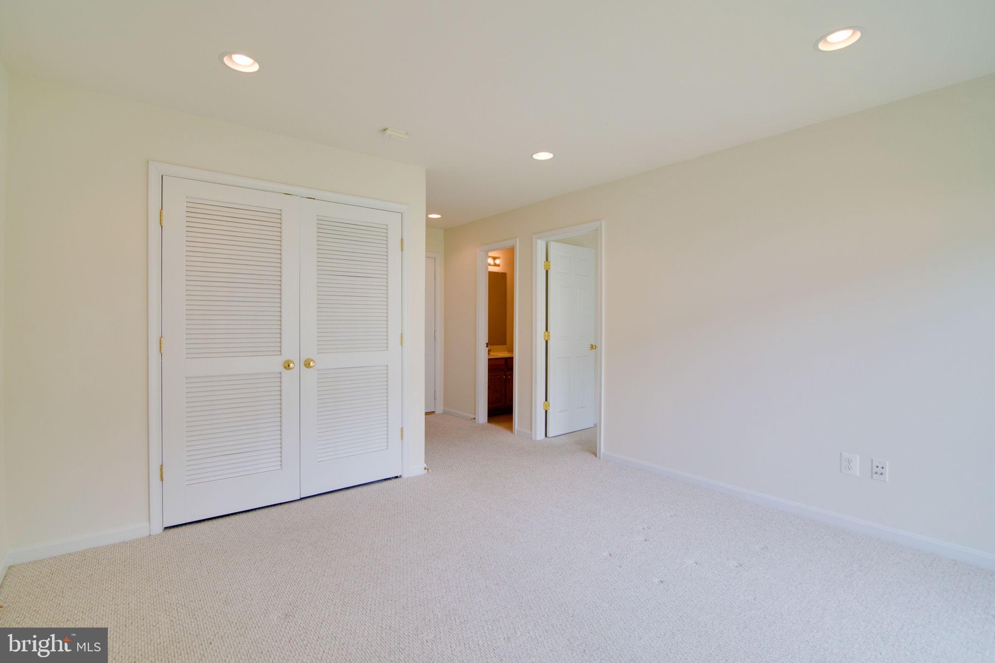 RIPPON LANDING - Residential