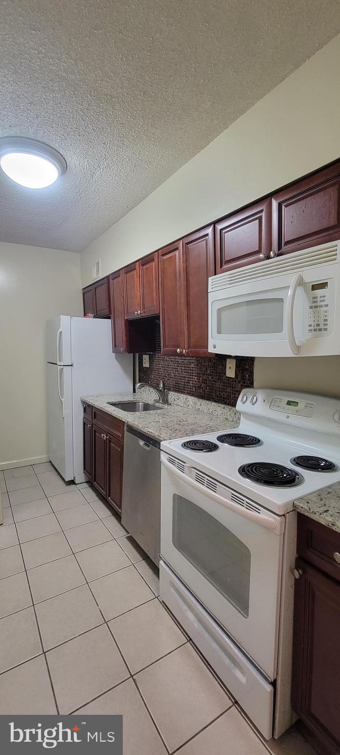 PLACE ONE - Residential Lease