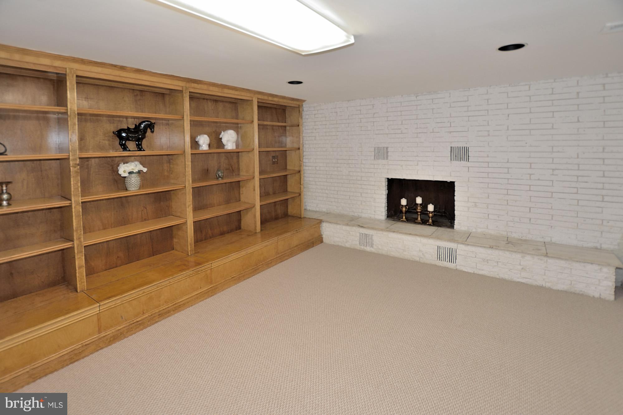 ROLLING FOREST - Residential