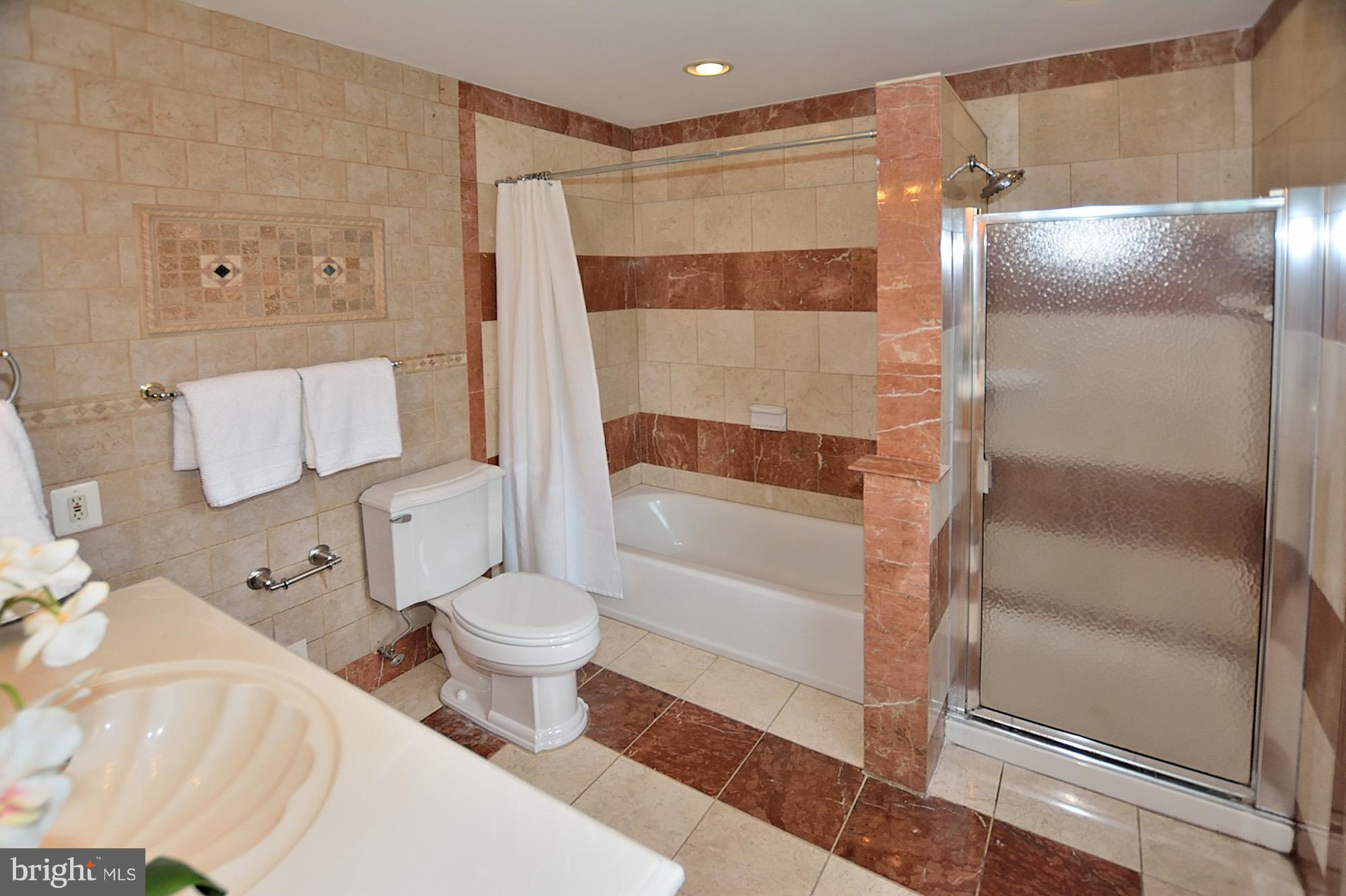 ROLLING FOREST - Residential