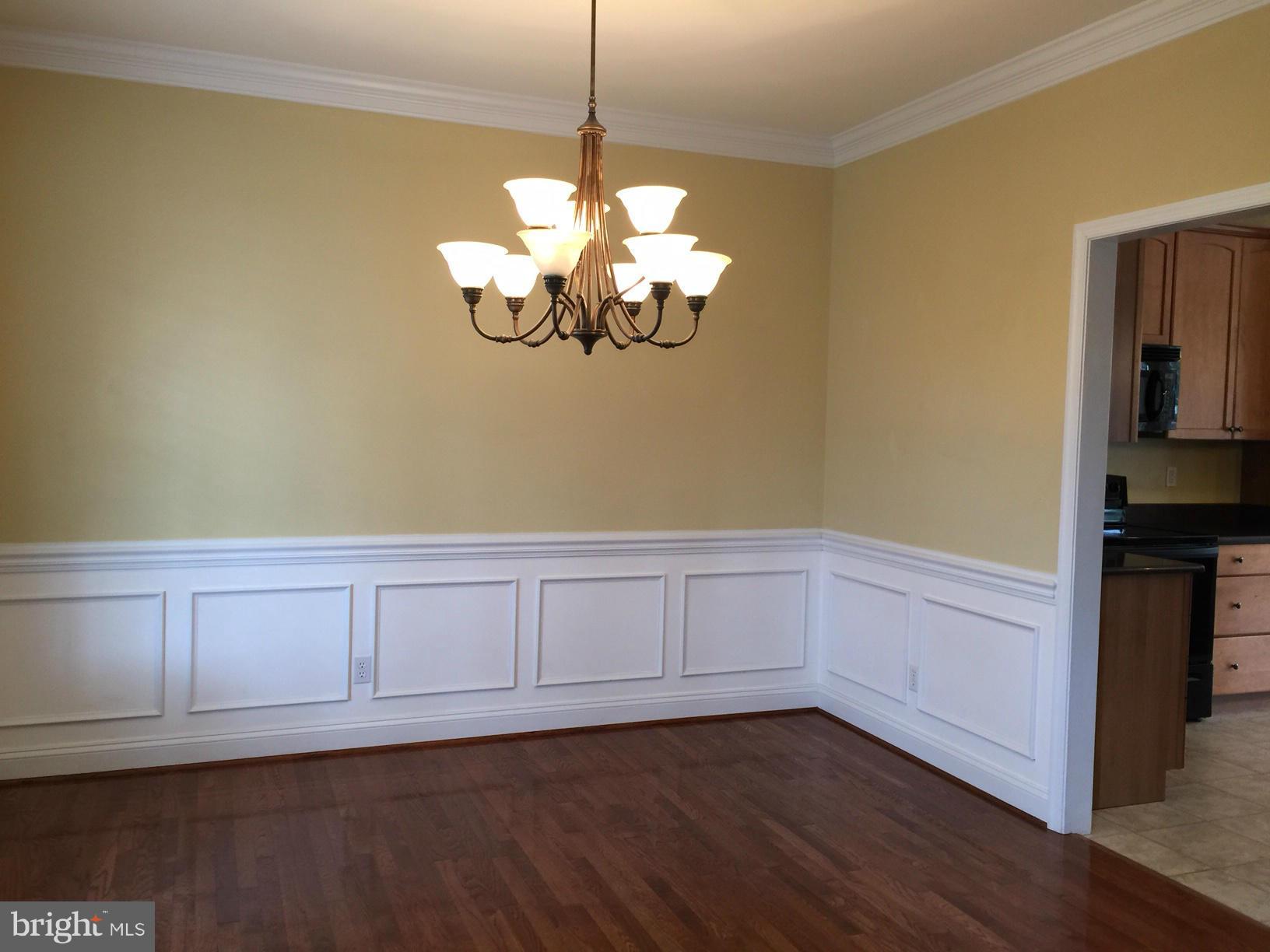 ESTATES AT SINGLETREE - Residential Lease