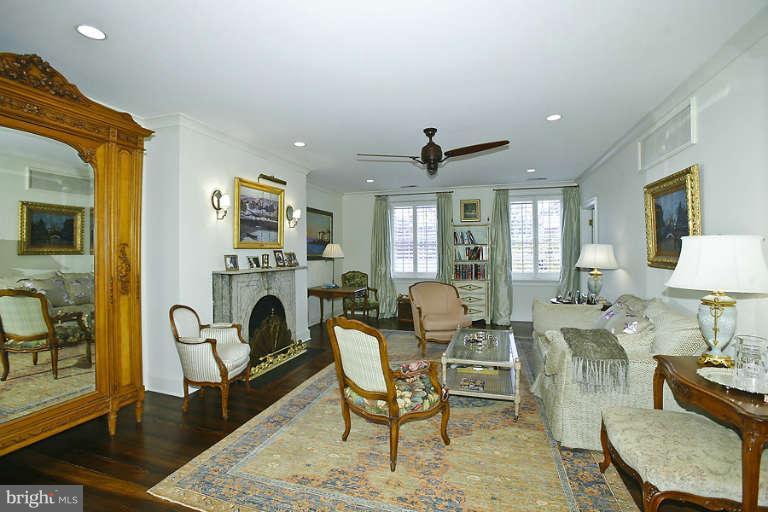 GEORGETOWN - Residential
