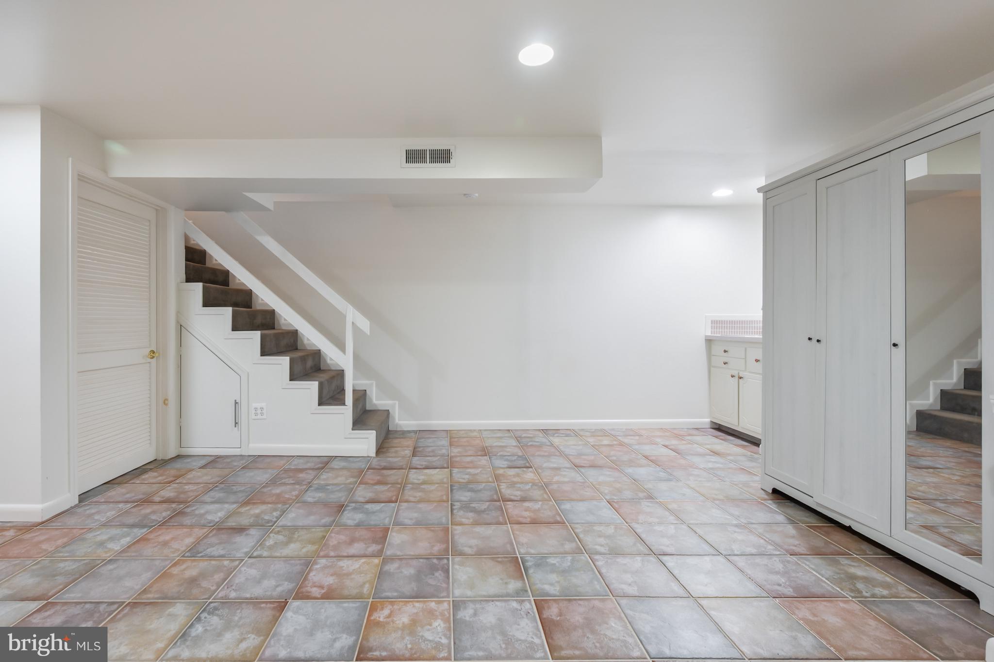 TAYLOR RUN - Residential