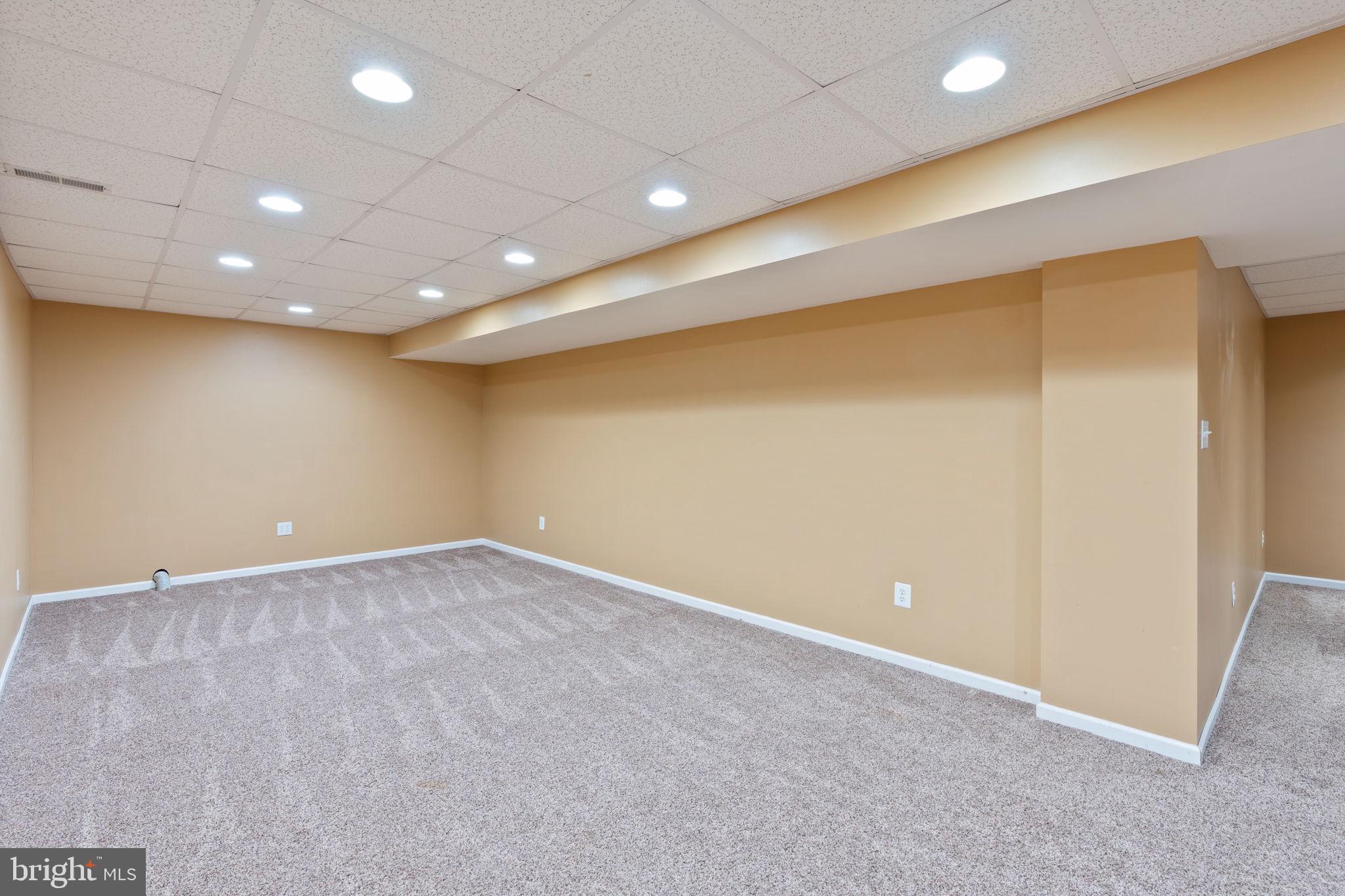 EAST GATE - Residential