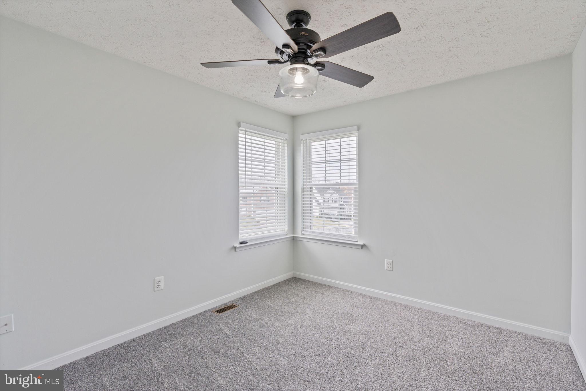 EAST GATE - Residential