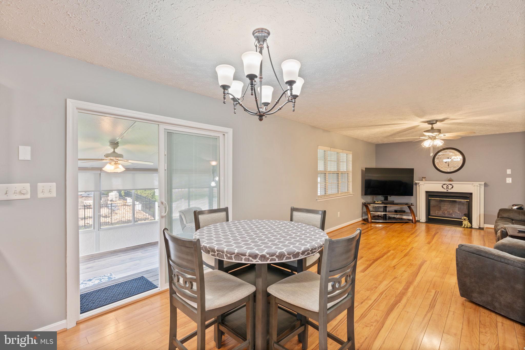 EAST GATE - Residential