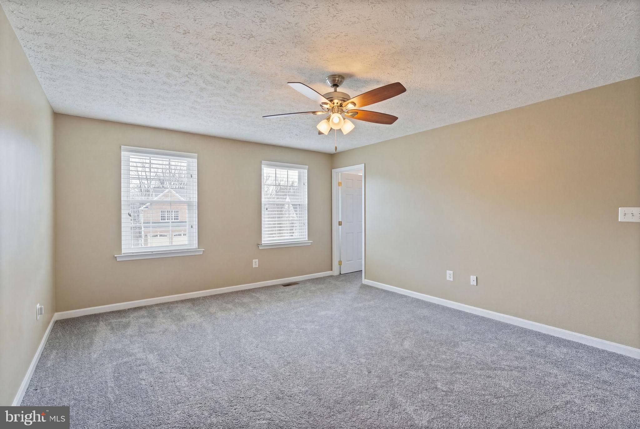 EAST GATE - Residential