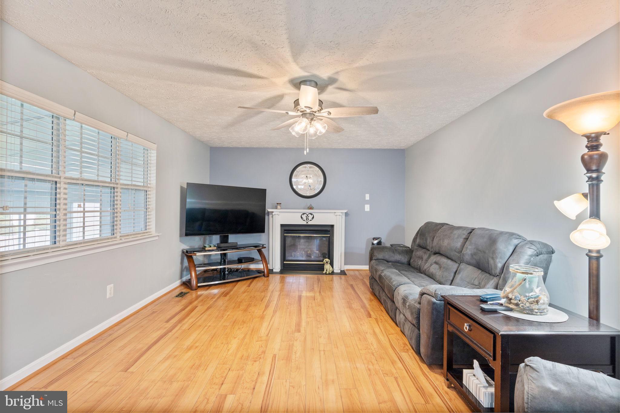 EAST GATE - Residential