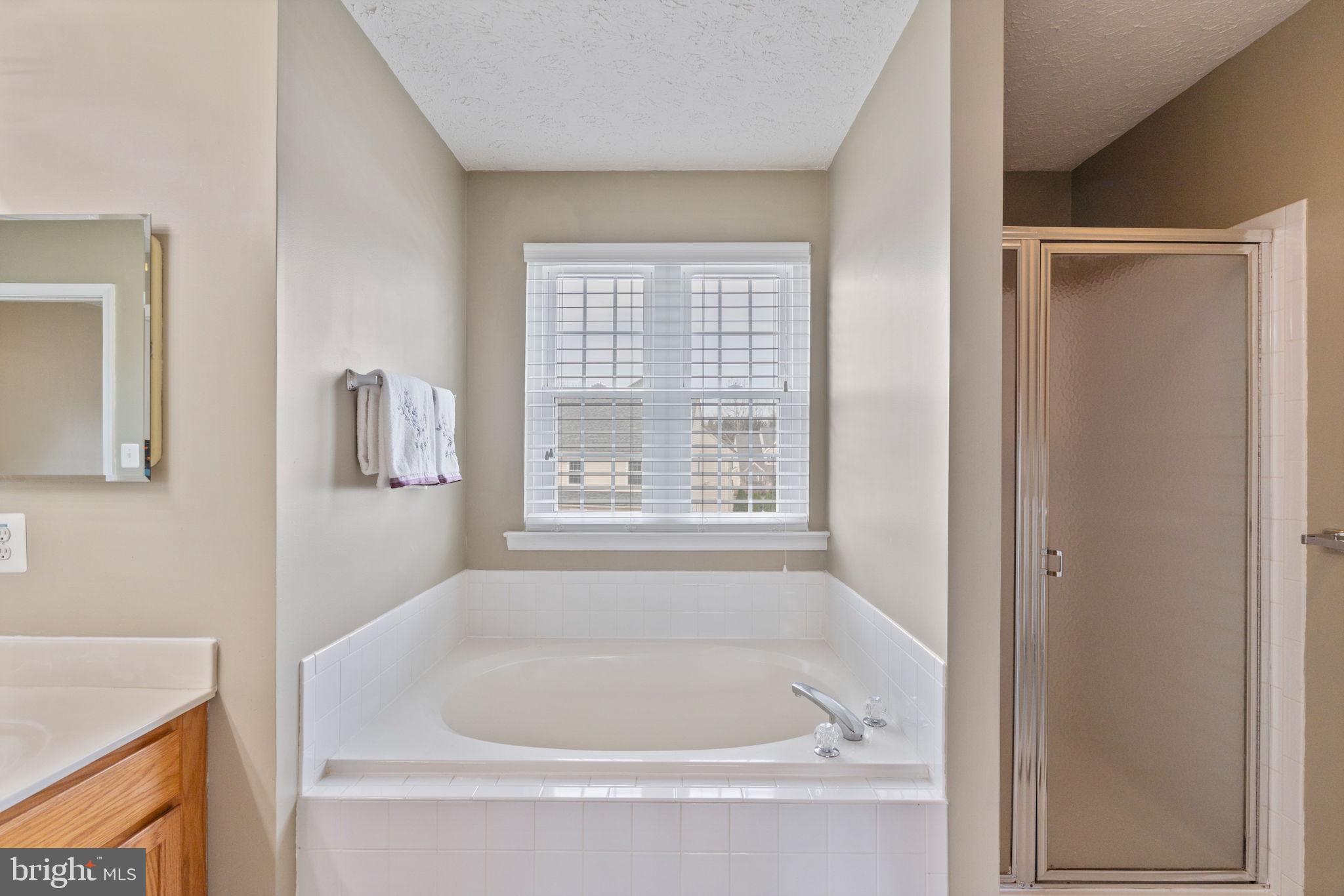 EAST GATE - Residential