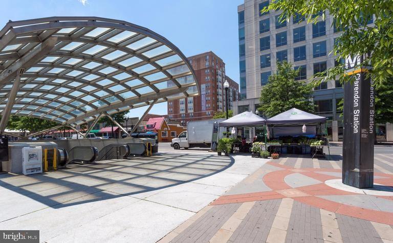 CARDINAL HOUSE - Residential Lease