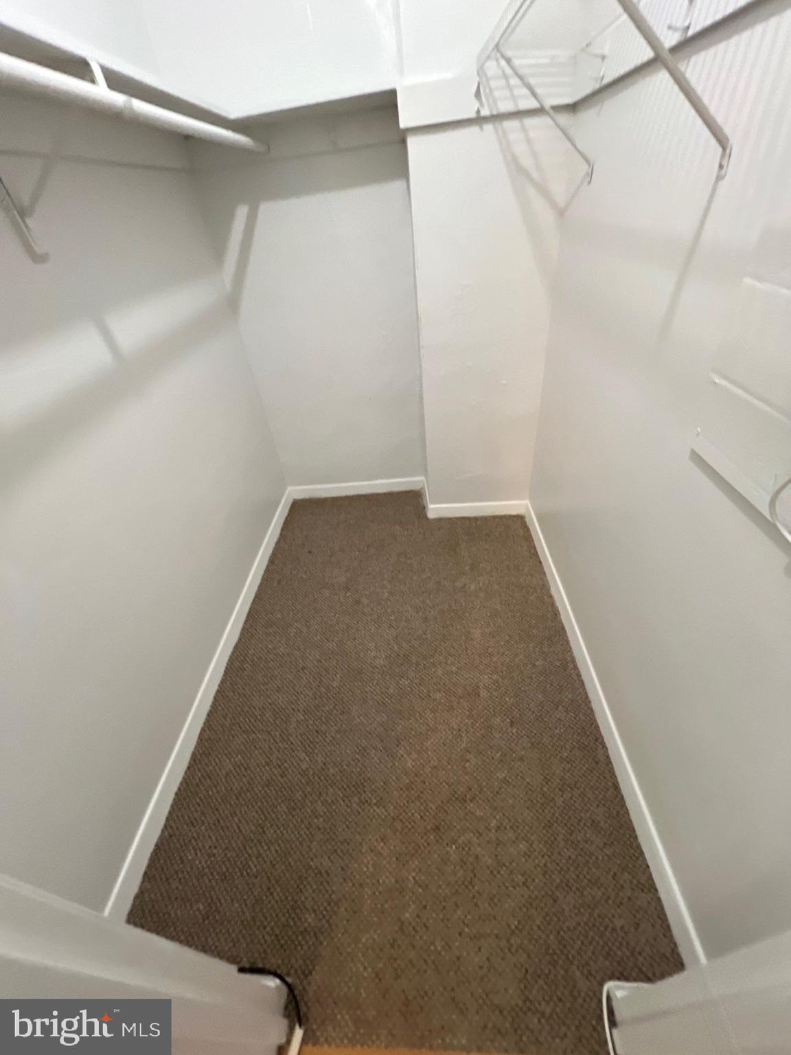 CARDINAL HOUSE - Residential Lease