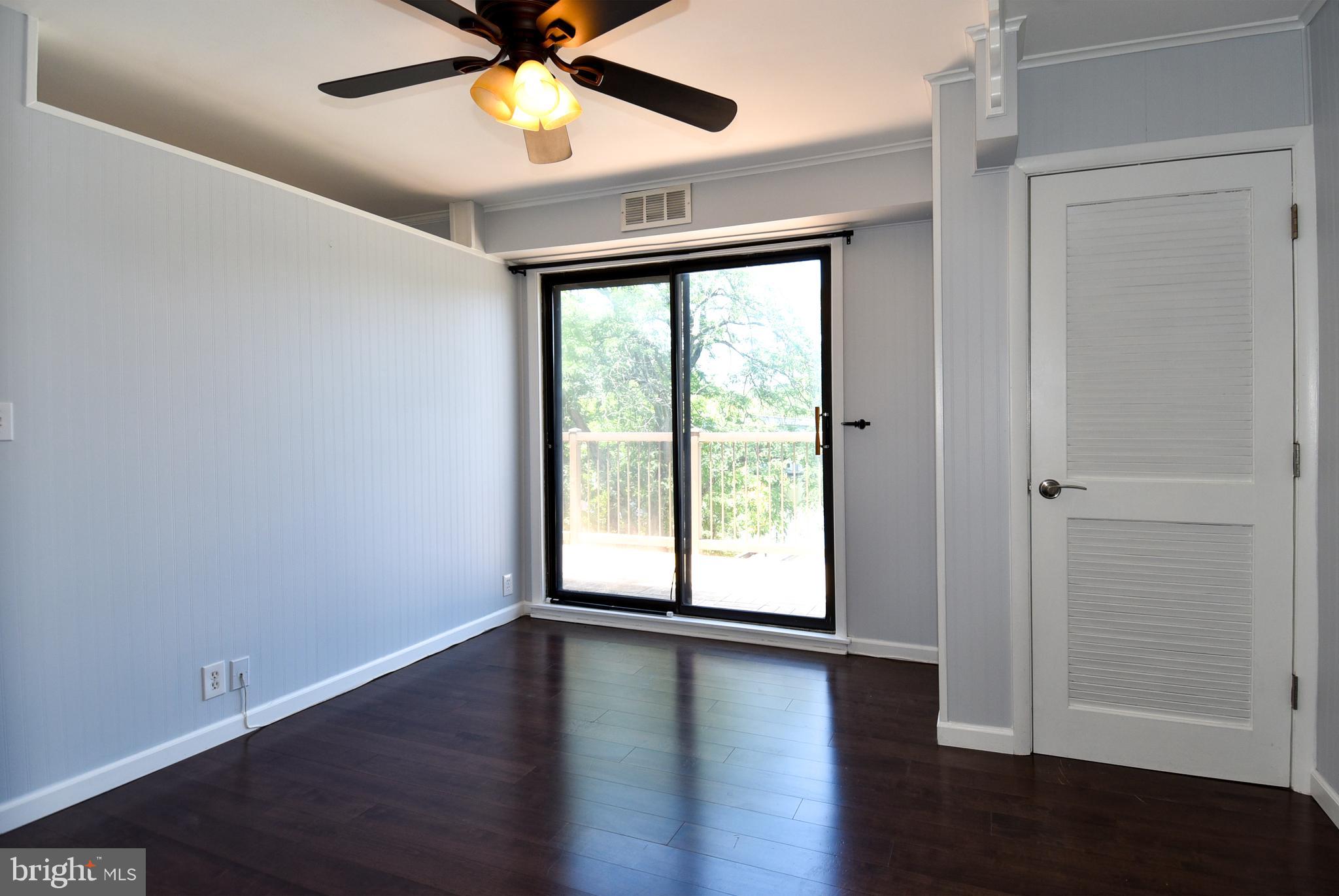 MARINERS COVE - Residential Lease