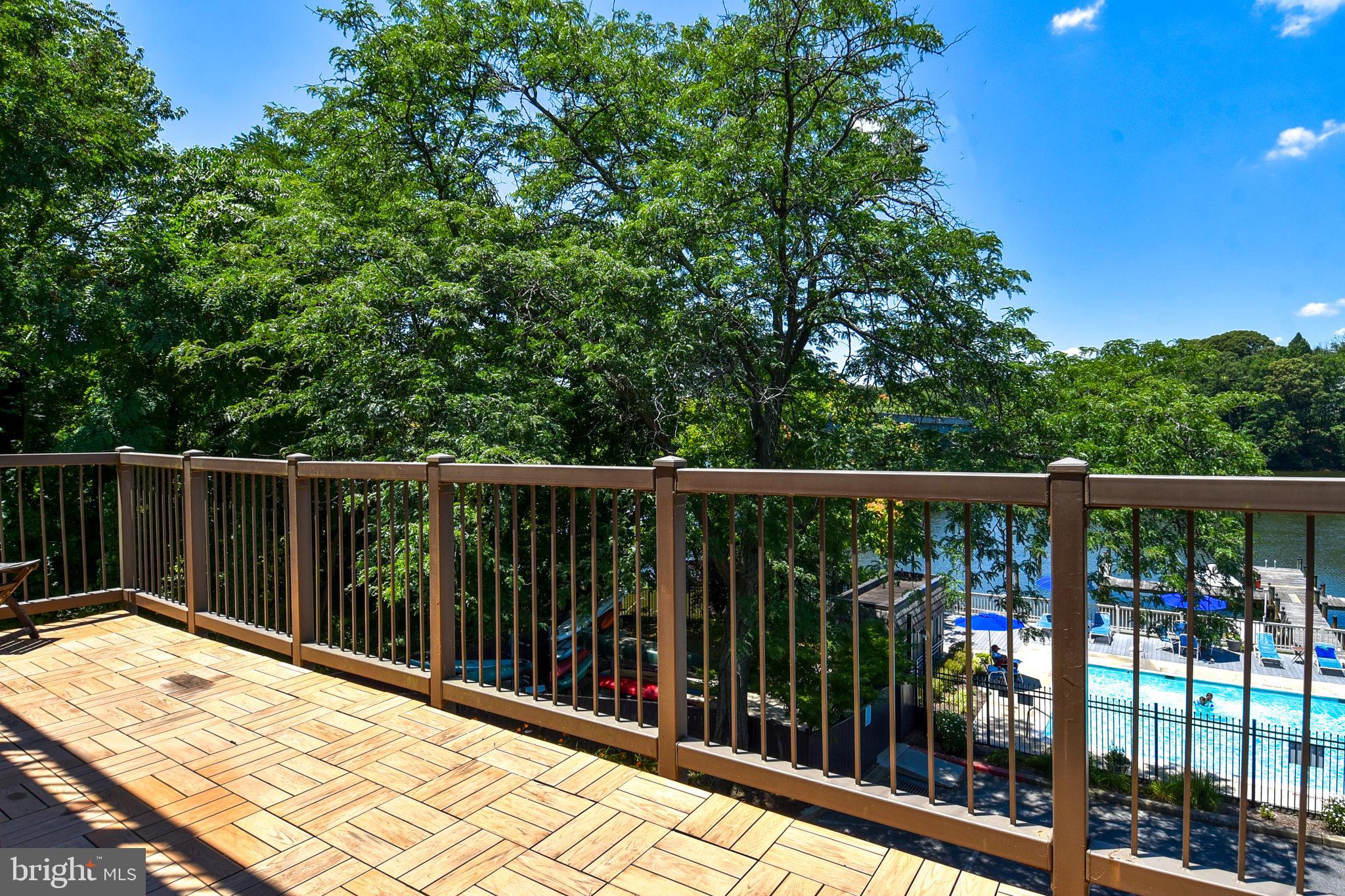 MARINERS COVE - Residential Lease